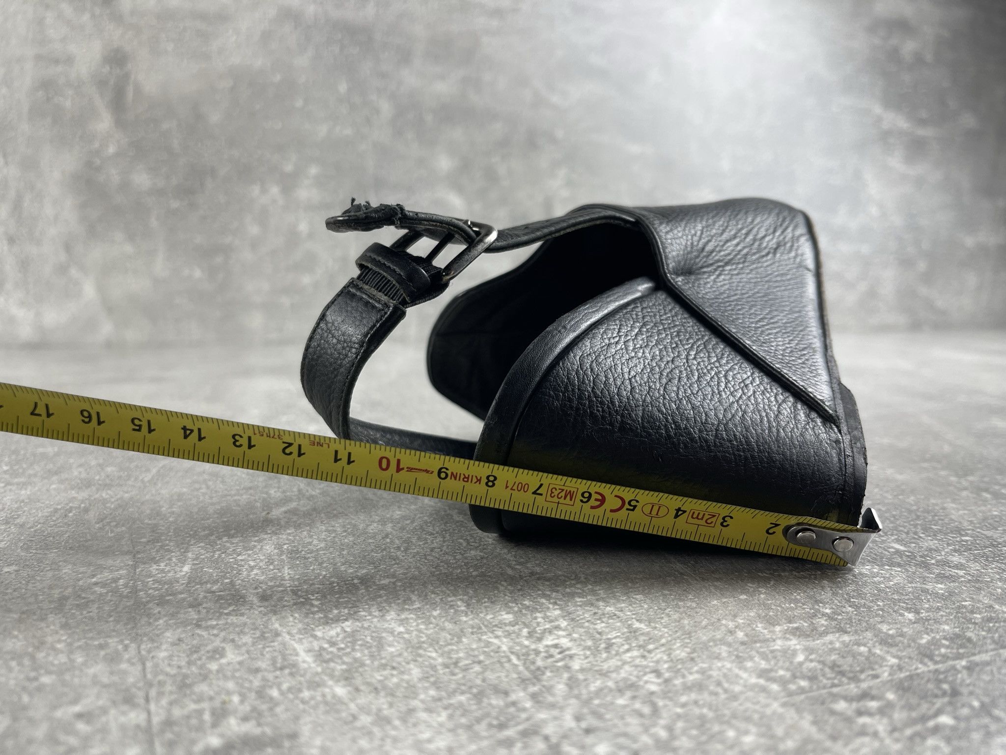Stuart Weitzman Stuart Weitzman vintage black leather sandals heels Size US 7.5 / IT 37.5 - 12 Thumbnail