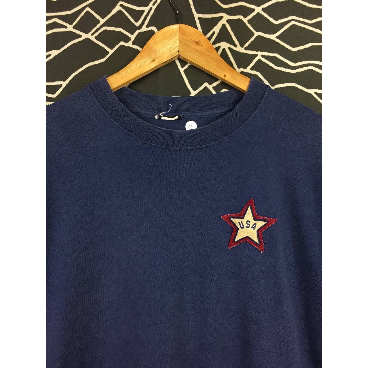 Vintage Vtg USA Star Patch T-Shirt 90s Varsity Aesthetic Tee Size US L / EU 52-54 / 3 - 3 Thumbnail