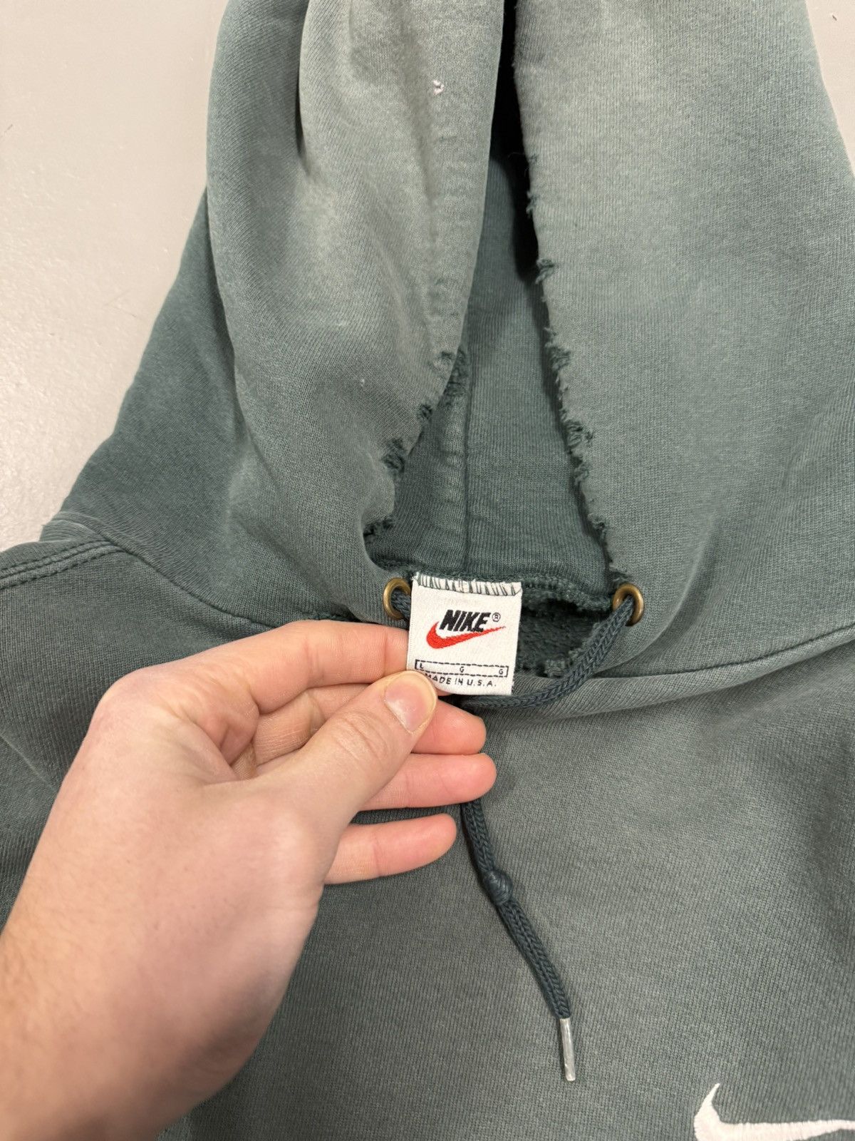 Nike × Vintage 90s Faded Distressed Green Nike Hoodie Size US L / EU 52-54 / 3 - 2 Thumbnail