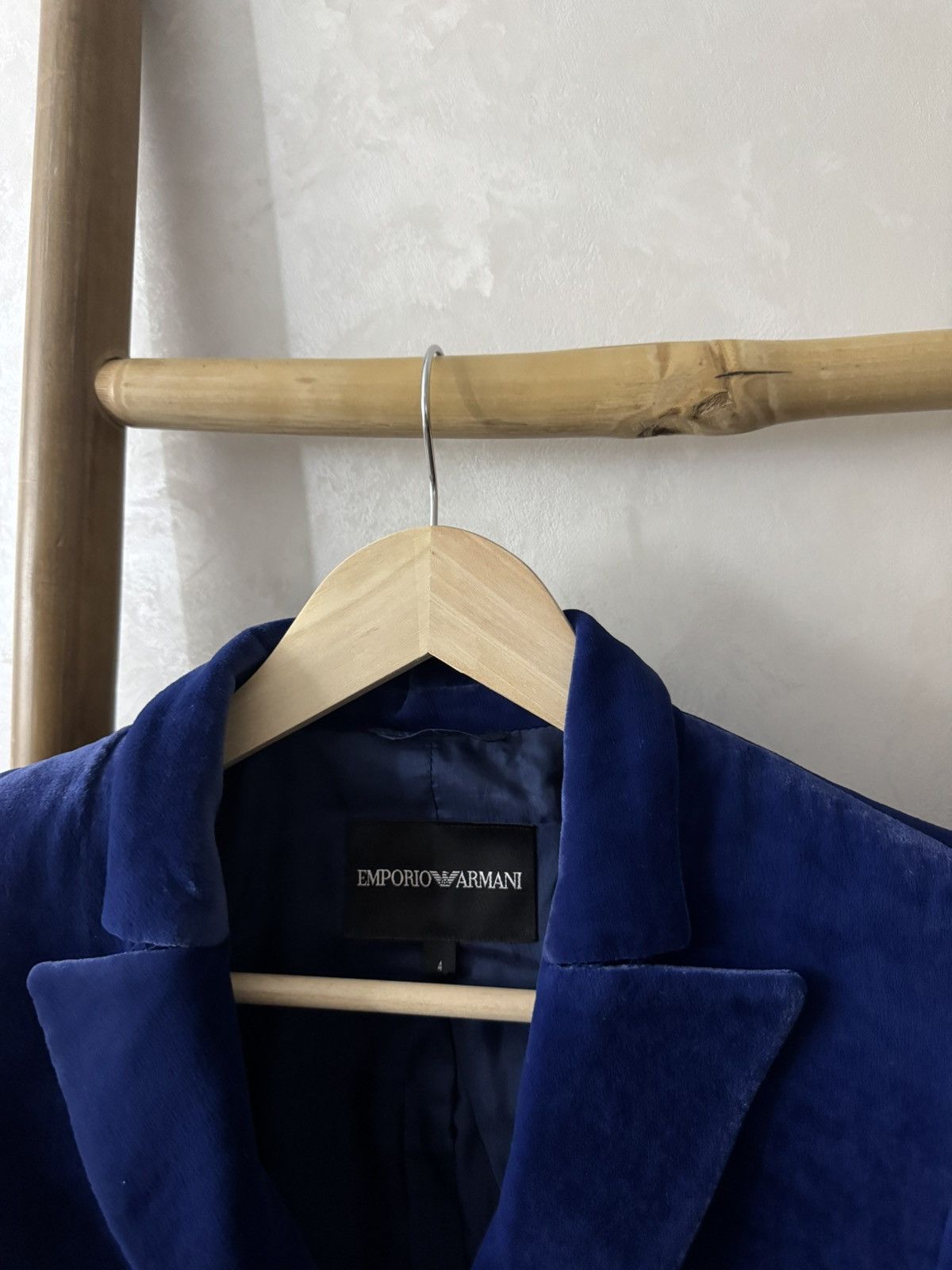 Emporio Armani × Giorgio Armani Emporio Armani Navy Blue Velvet Flowers Blazer Size XS / US 0-2 / IT 36-38 - 5 Thumbnail