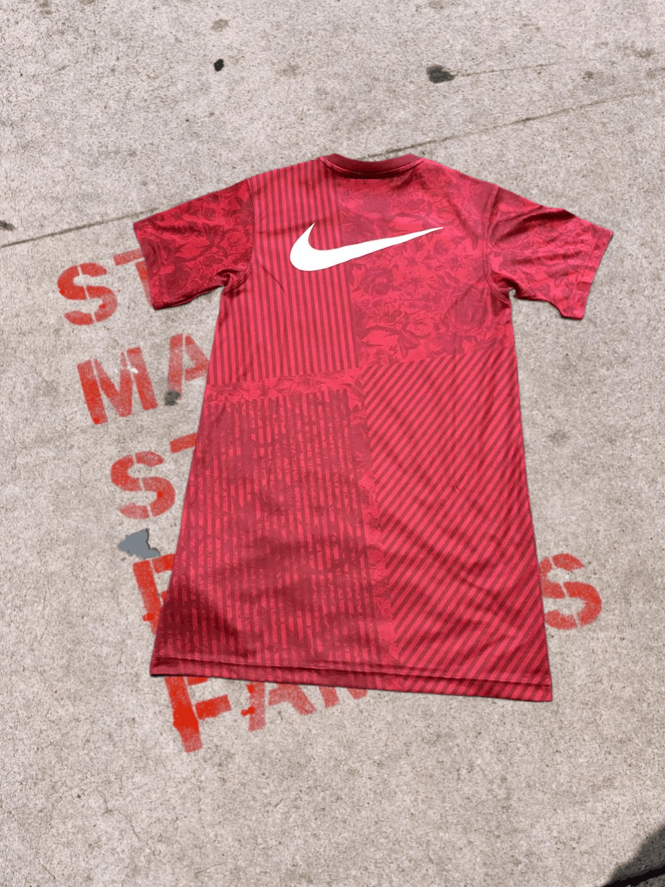 Nike Nike Women Lionesses Football Dress Size XSmall Size XS / US 0-2 / IT 36-38 - 1 Thumbnail