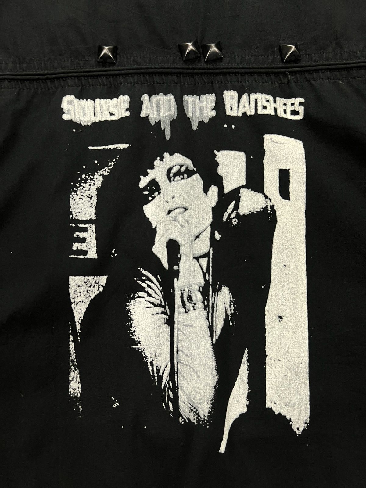 Vintage Vintage Siouxsie And The Banshees Studded Bomber Jacket Size US L / EU 52-54 / 3 - 8 Thumbnail