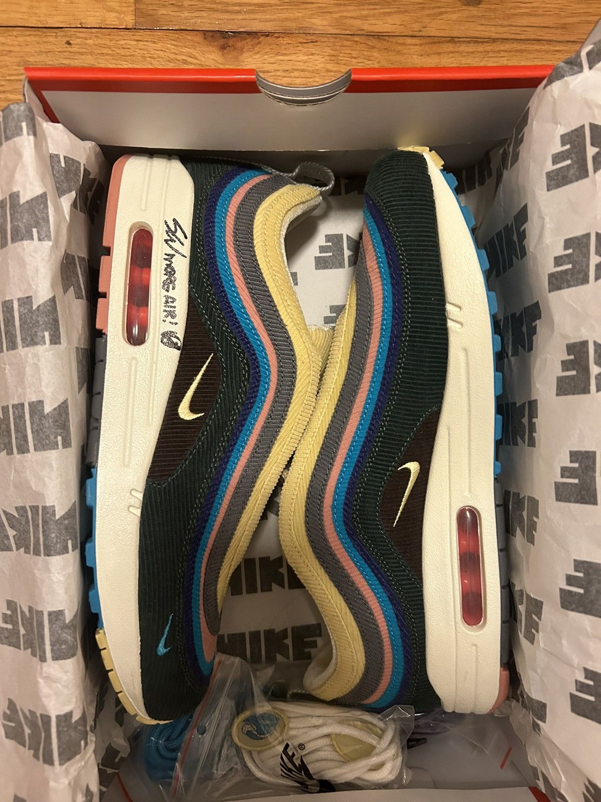 Nike Air Max 97/1 Sean Wotherspoon - Signed by Sean Size US 10.5 / EU 43-44 - 2 Thumbnail