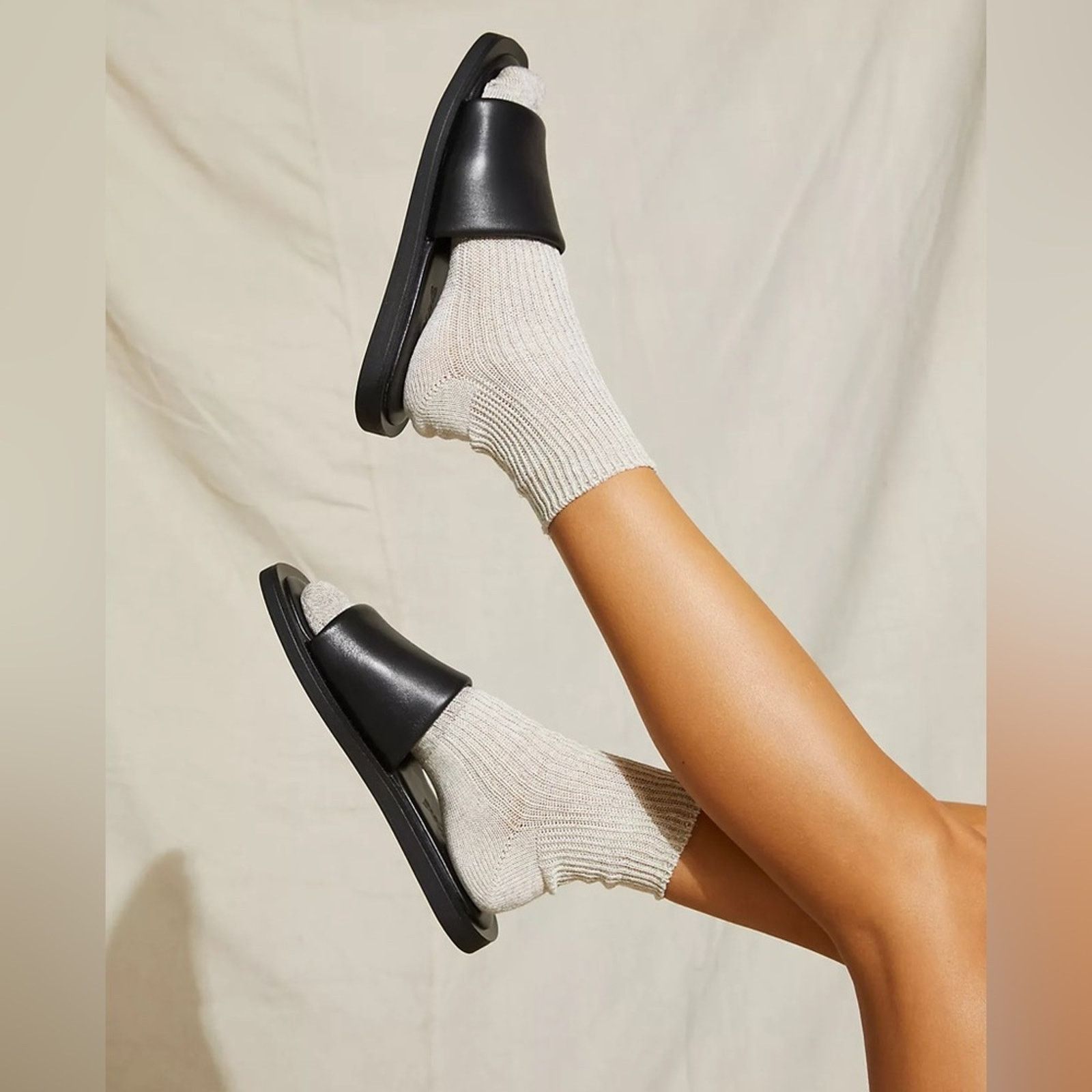 Free People 🎉LAST CHANCE🎉 Free People Wren Slide Sandals - Leather Size US 6 / IT 36 - 2 Thumbnail
