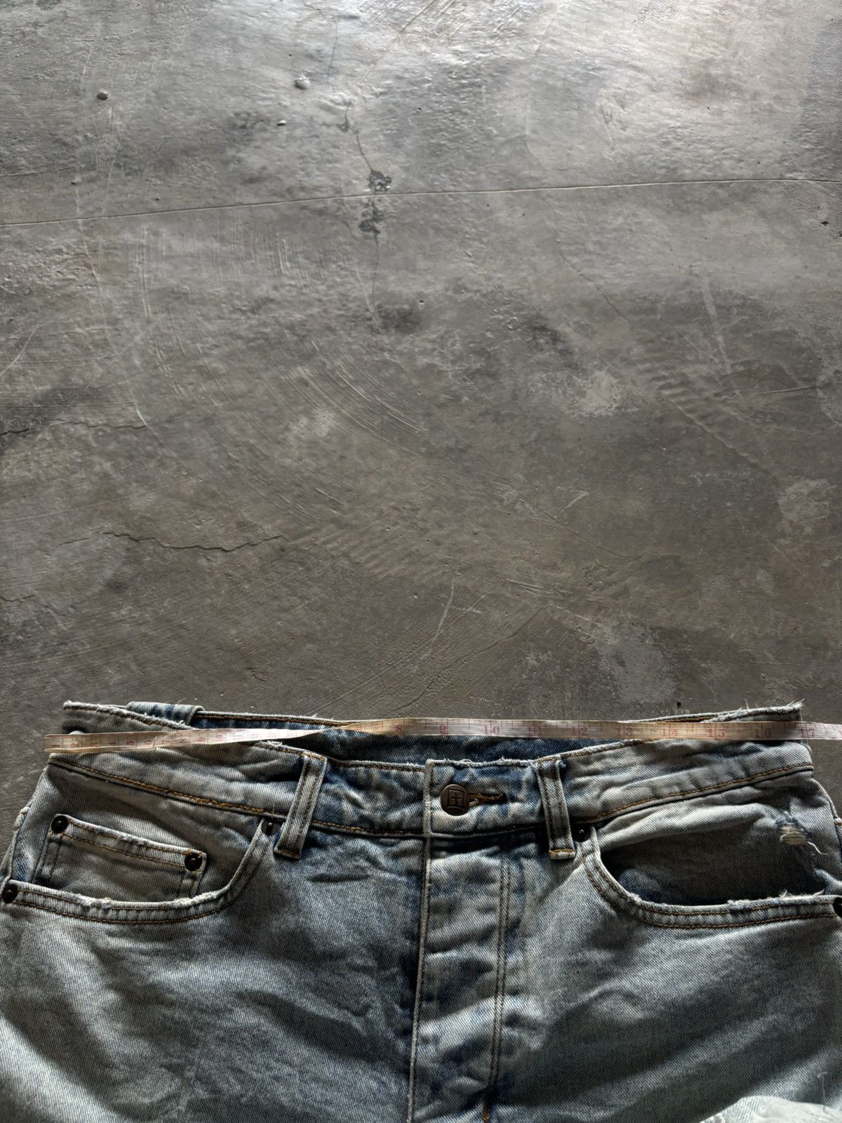 Purple Brand P001 Slim Fit Jeans in Black Wash