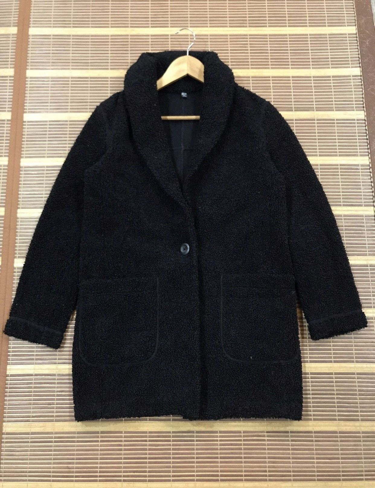 image of Japanesebrnad Uniqlo Sherpa Fleece Jacket Cardigan in Black, Men's (Size Small)