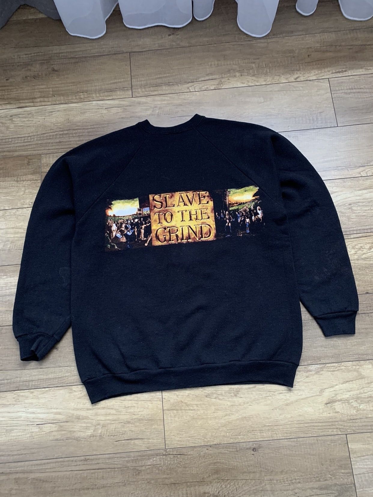 Band Tees 1991 Skid Row Slave To The Grind Jesus Vintage Sweatshirt Size US XL / EU 56 / 4 - 4 Thumbnail