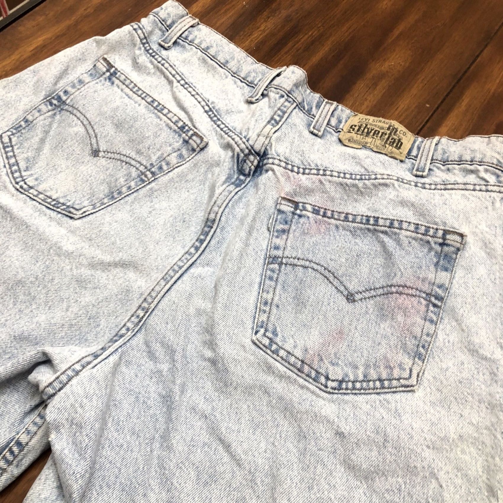 Levi's VTG Levi's Silver Tab Shorts 90s Denim Men Size 38 Relaxed High Rise 5-Pocket Blue Vintage Size US 37 - 4 Thumbnail