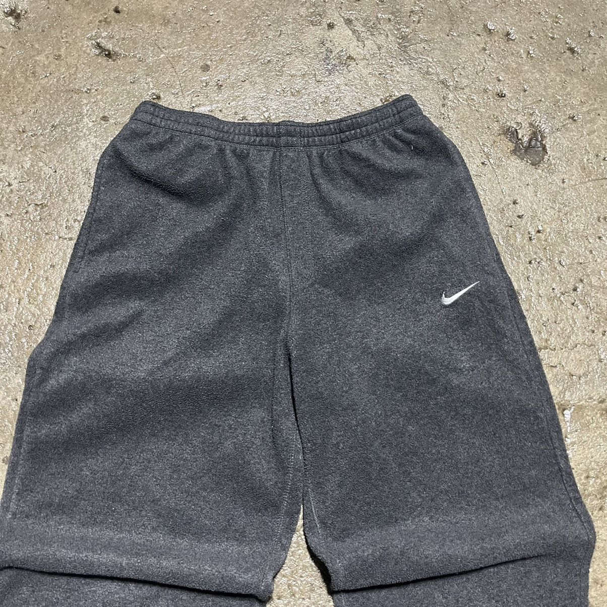 Nike × Nike ACG × Vintage Crazy Vintage Y2K Nike Fleece Track Pants Baggy Essential Size US 30 / EU 46 - 6 Thumbnail