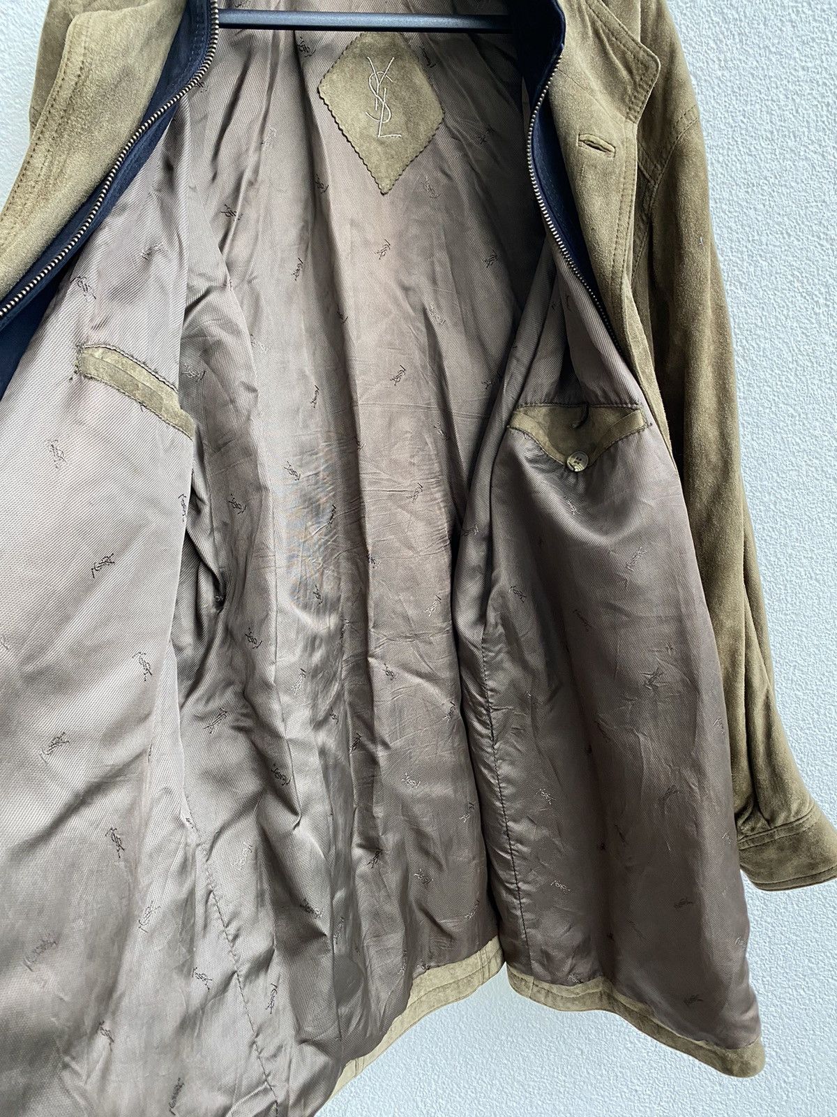 Yves Saint Laurent 90’s Suede YSL Leather Jacket Soft Beige/Brown Size US L / EU 52-54 / 3 - 16 Thumbnail