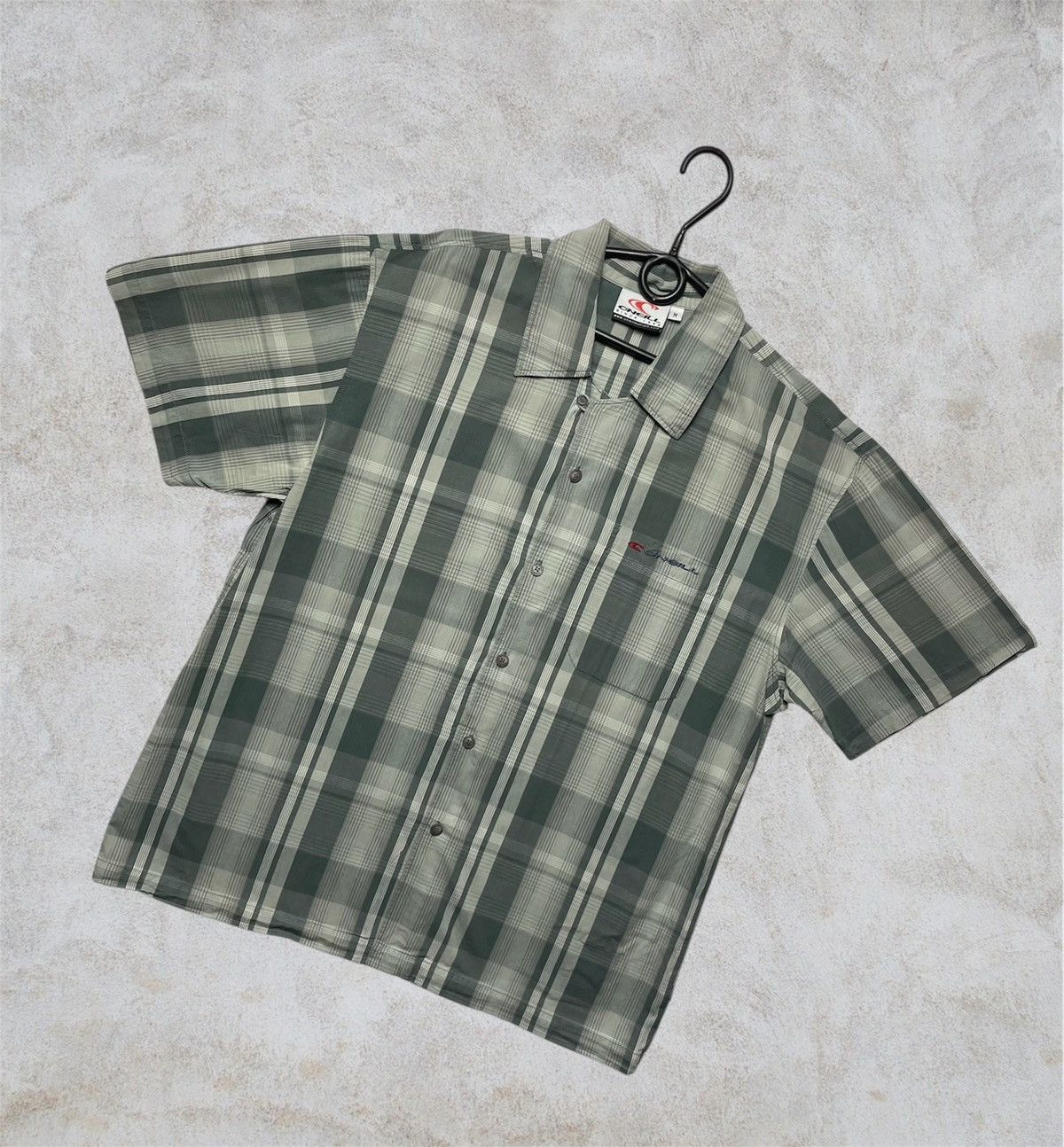 O’Neil vintage surf shirt size M medium rare