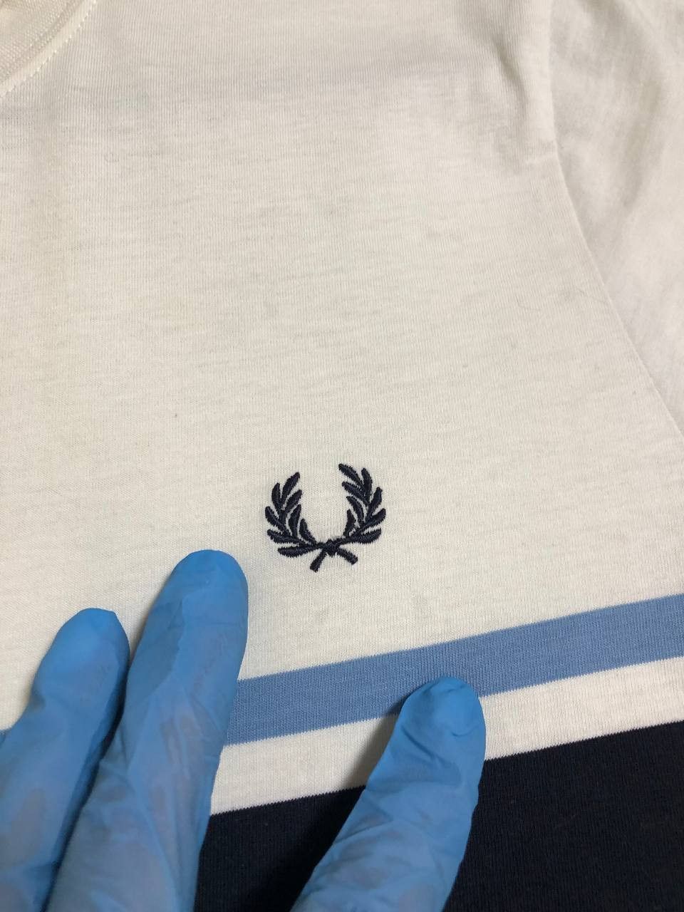 Fred Perry Fred Perry T-shirt S White Faded Color Size US S / EU 44-46 / 1 - 5 Thumbnail