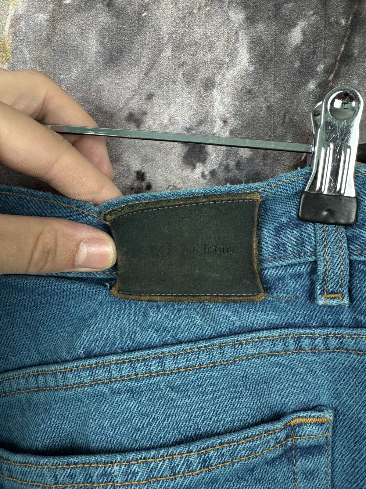 Calvin Klein Men’s Easy Fit Jeans Calvin Klein Vintage Size 14 Size US 34 / EU 50 - 20 Thumbnail