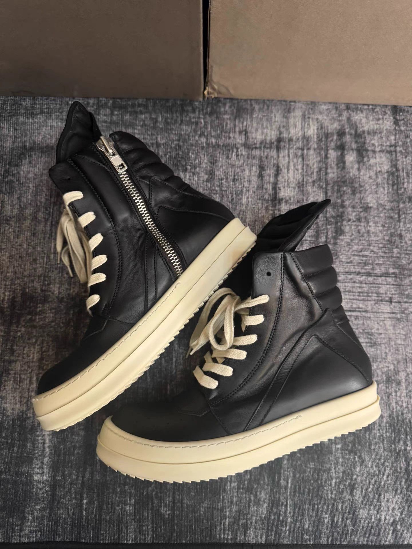 Rick Owens Rick Owens Main Line Triangle Toe Size US 6.5 / IT 36.5 - 5 Thumbnail