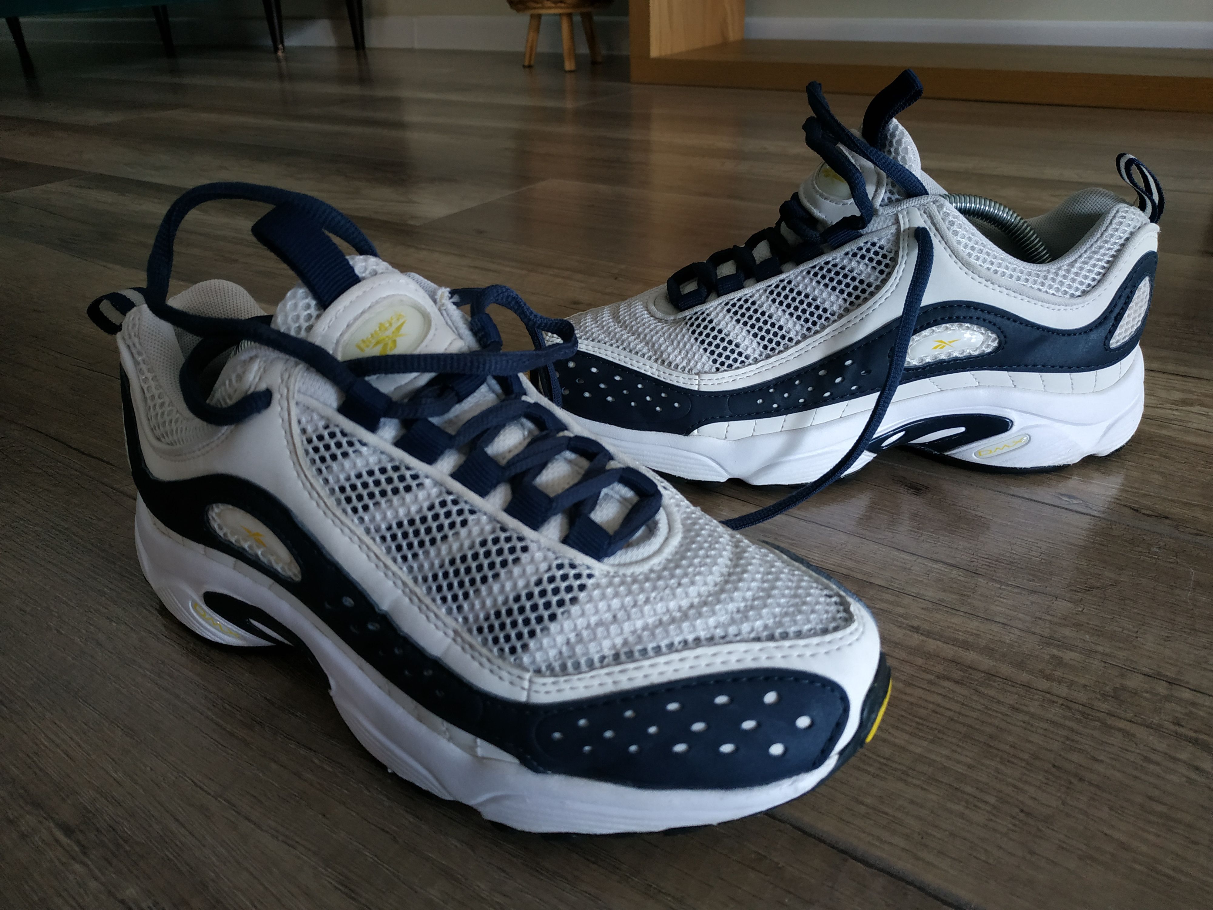 Reebok Daytona DMX 2 Women's Sneakers/Shoes UK5 US6 EU 375