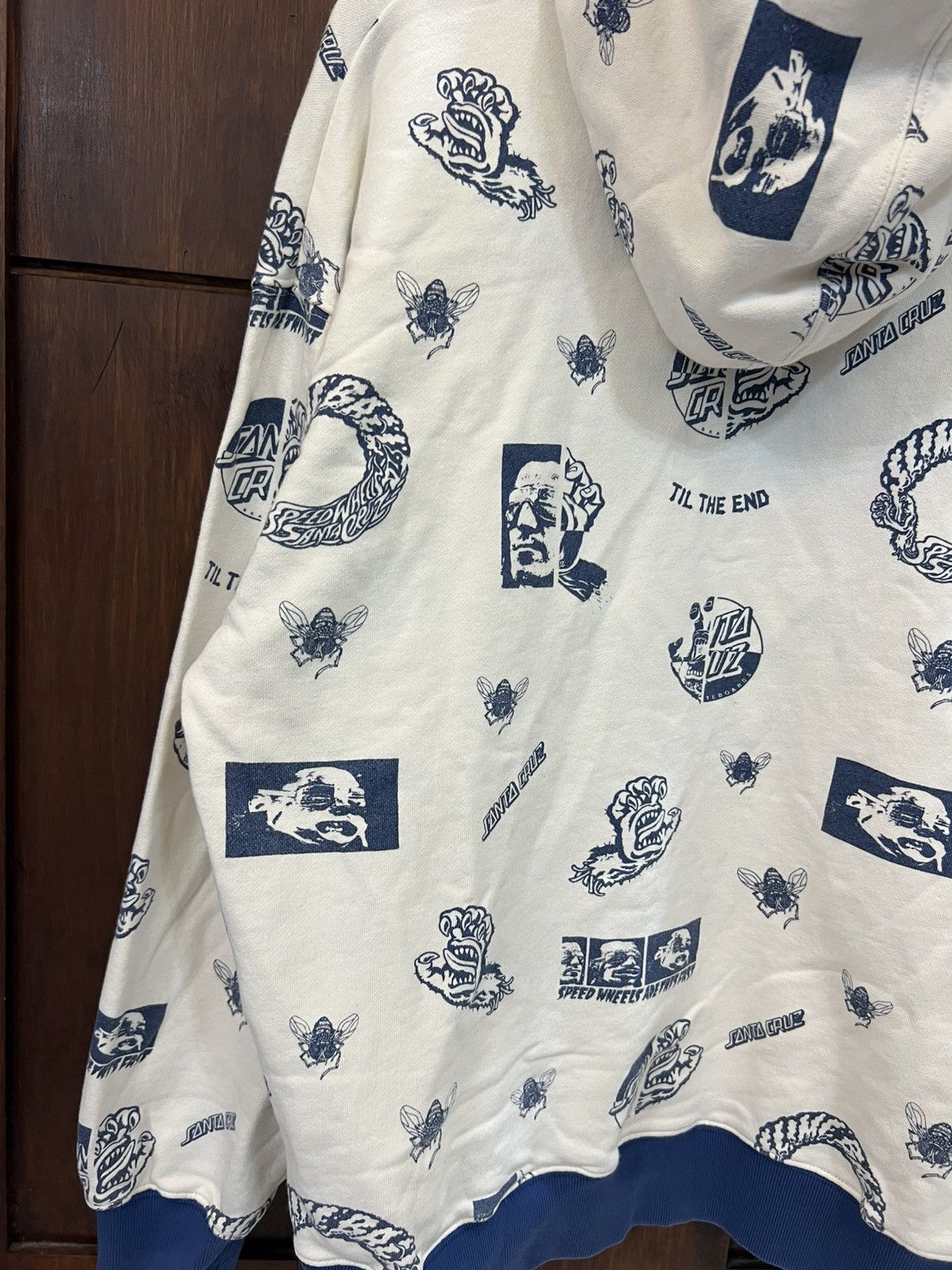 Santa Cruz Skateboards Vintage Santa Cruz Full Print Hoodies Size US L / EU 52-54 / 3 - 10 Thumbnail