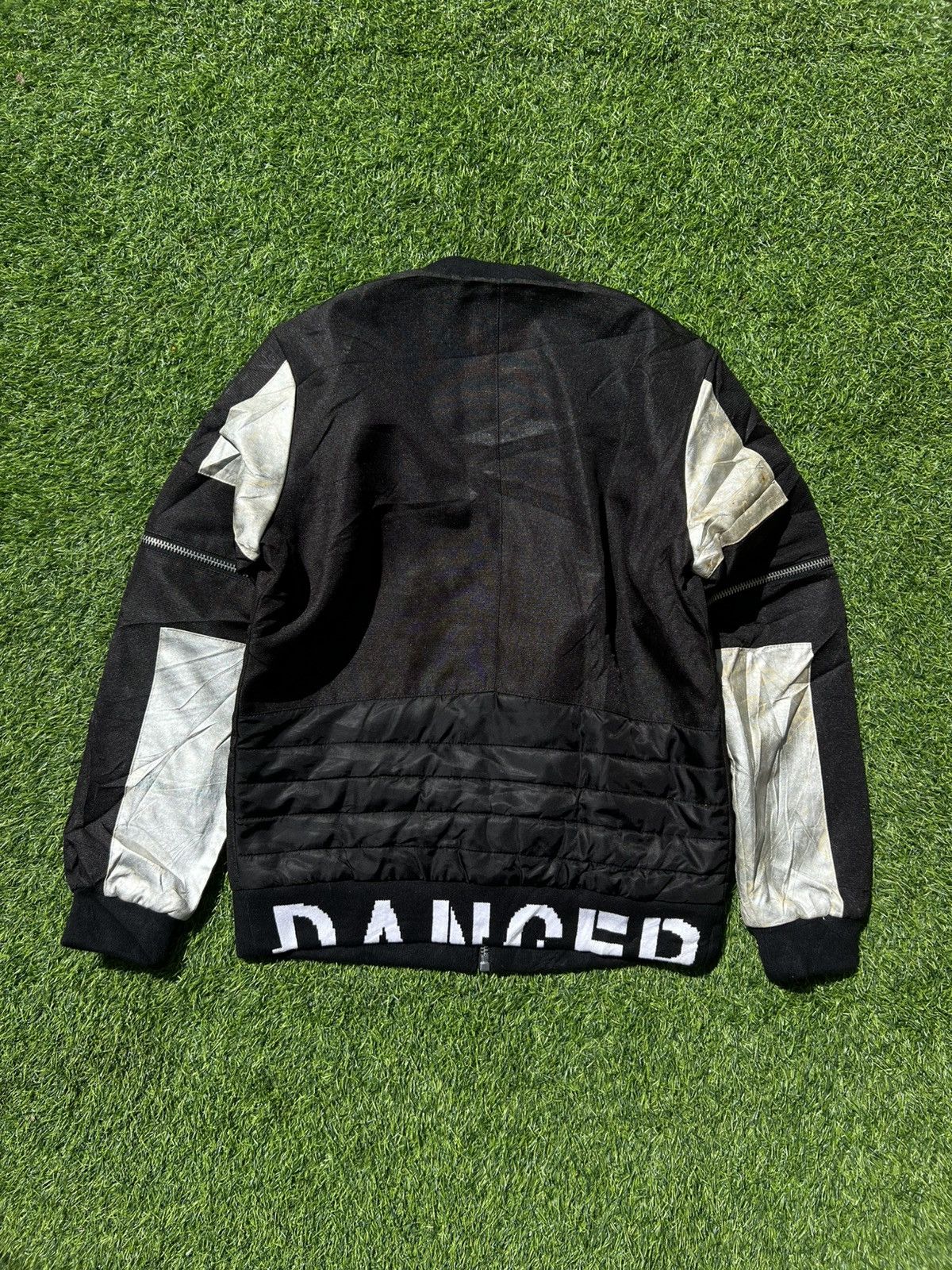 DC Comics Rare Batman "The Dark Knight" Archival-Style Tactical Bomber Size US S / EU 44-46 / 1 - 8 Thumbnail