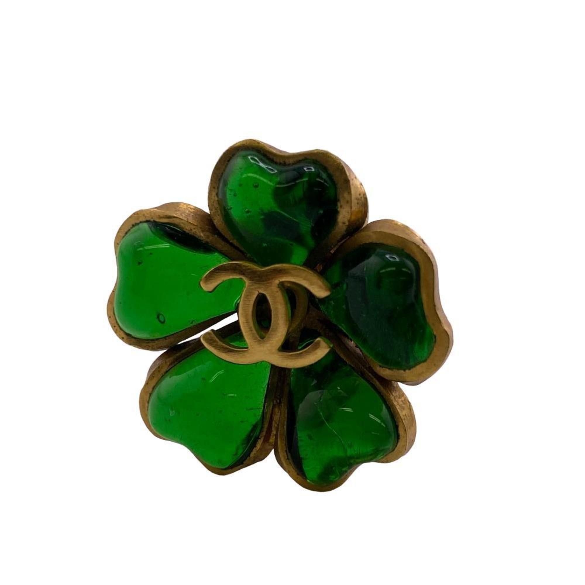 image of Chanel 97A Gripore Earrings Green Ladies in Gold, Women's