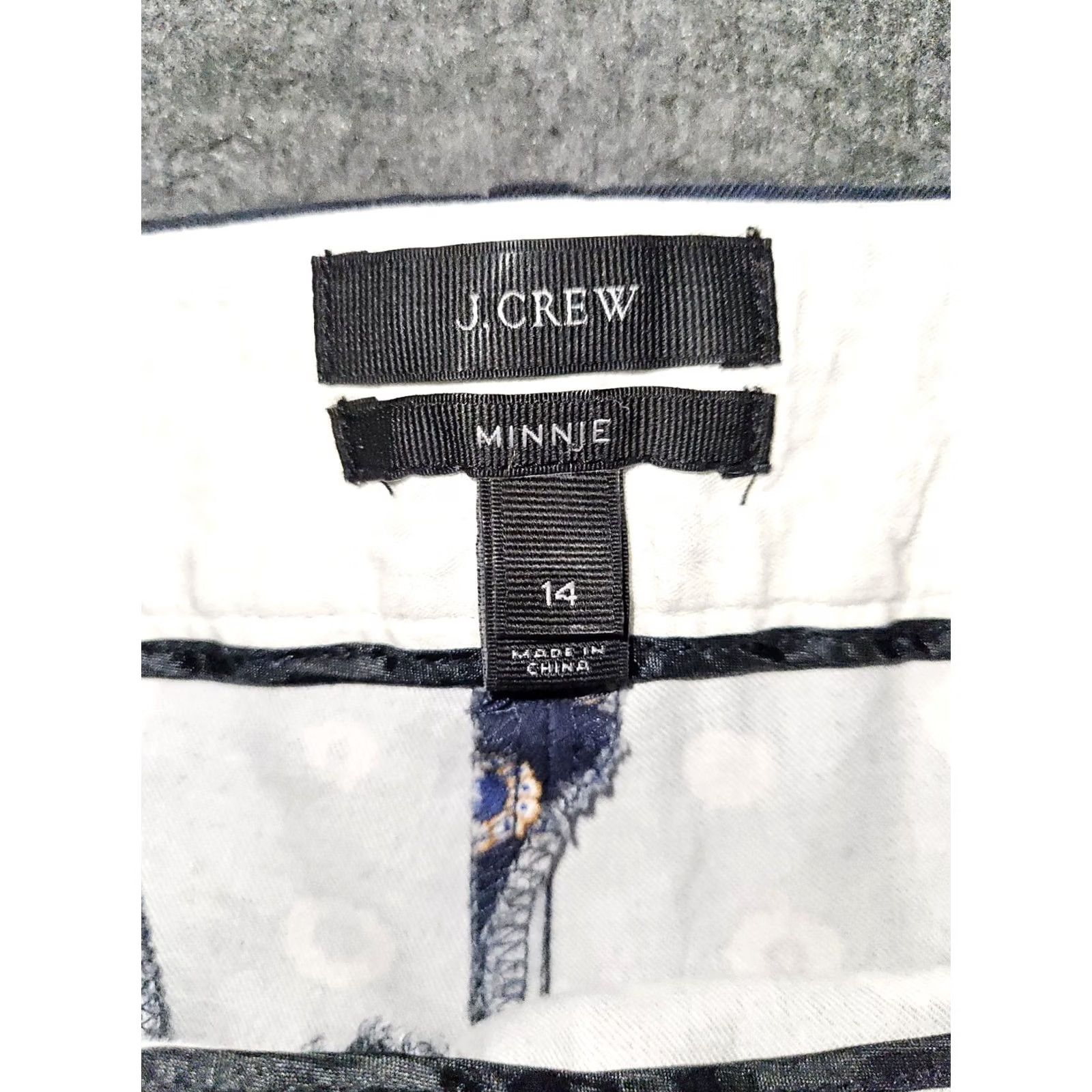 J.Crew J.Crew Minnie Crop Pants Women's 14 Geometric AOP Side Zip Preppy Workwear Shirt? Size 36" / US 14 / IT 50 - 2 Thumbnail