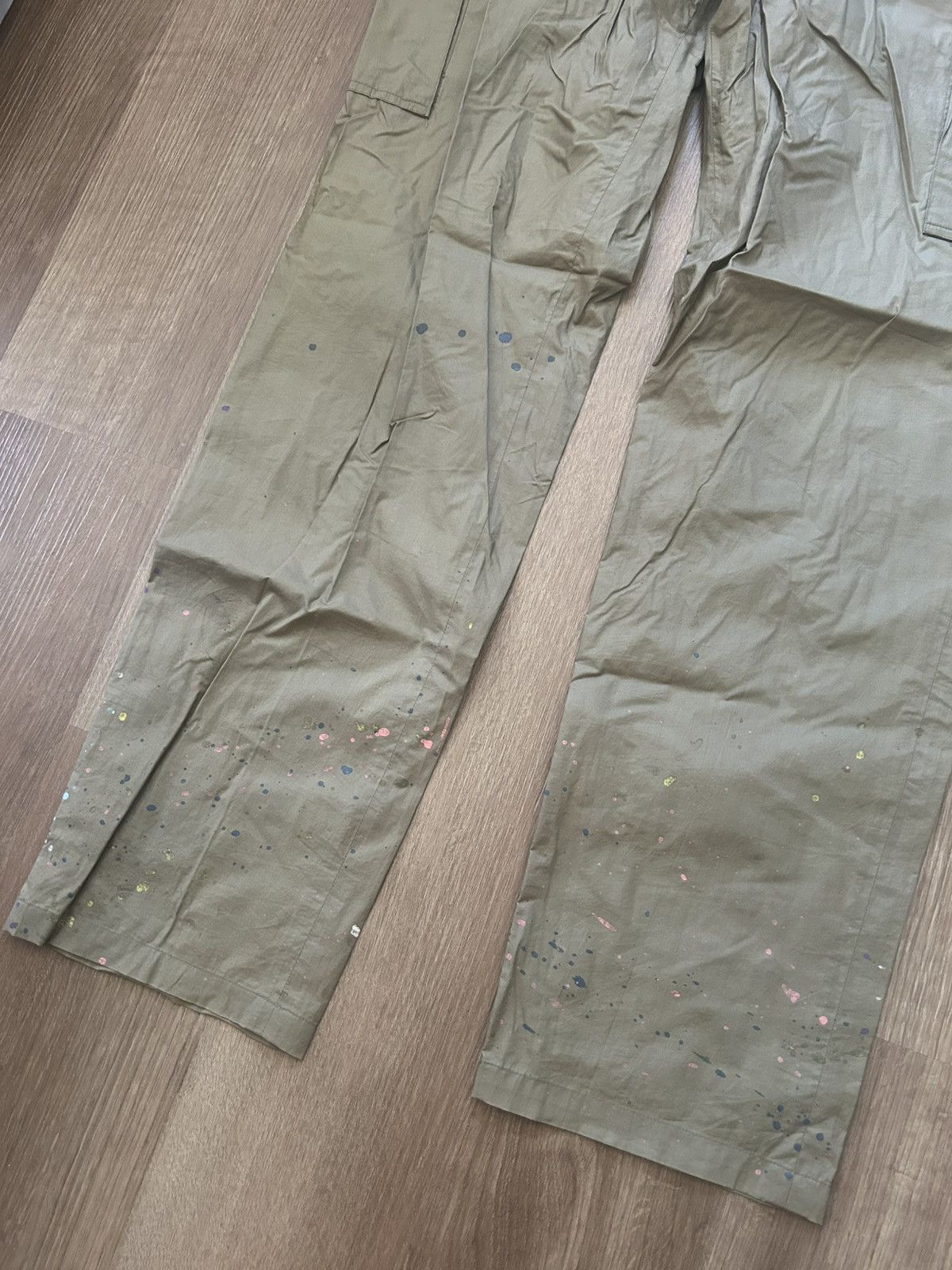 Undercover Undercover x NGAP Olive Paint Splatter Cargo Pants 1990’s Size US 32 / EU 48 - 3 Thumbnail