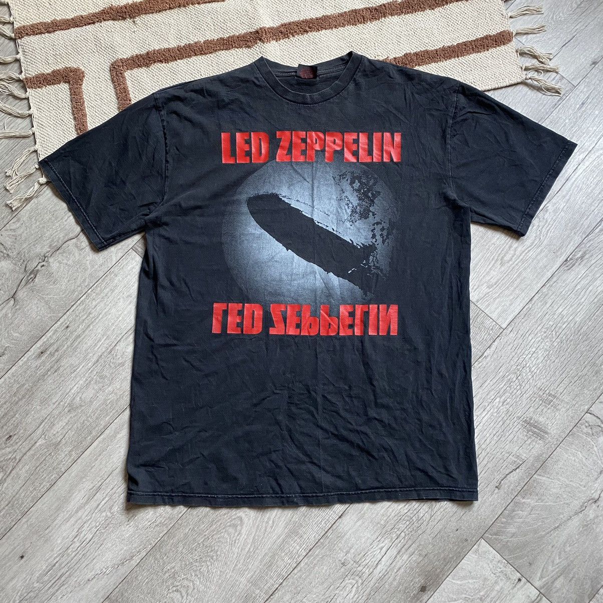Band Tees VINTAGE LED ZEPPELIN SHUTTLE FADED T SHIRT Size US XXL / EU 58 / 5 - 1 Thumbnail