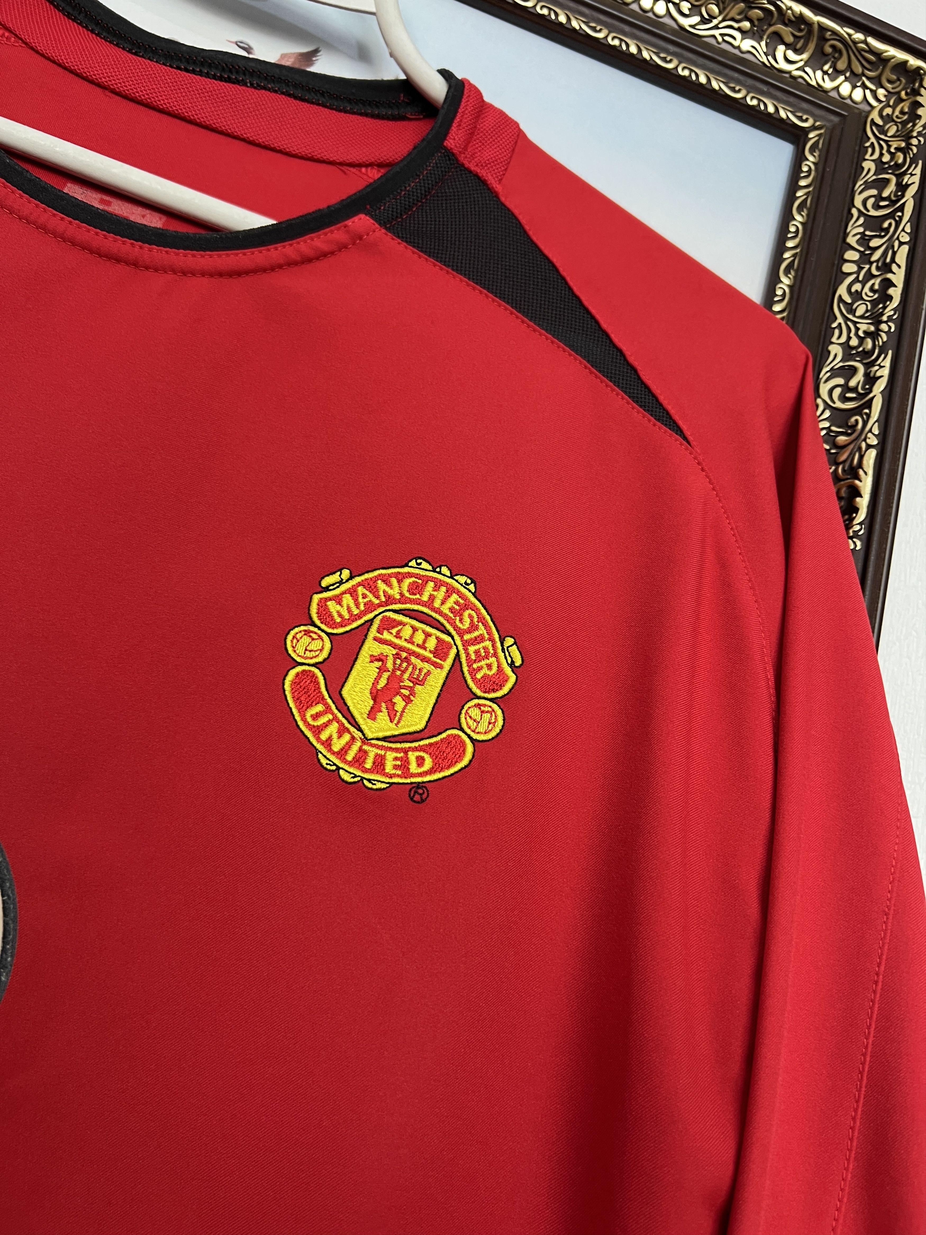 Nike Manchester United Home football shirt 2002 Nike Long Sleeve Size US M / EU 48-50 / 2 - 4 Thumbnail
