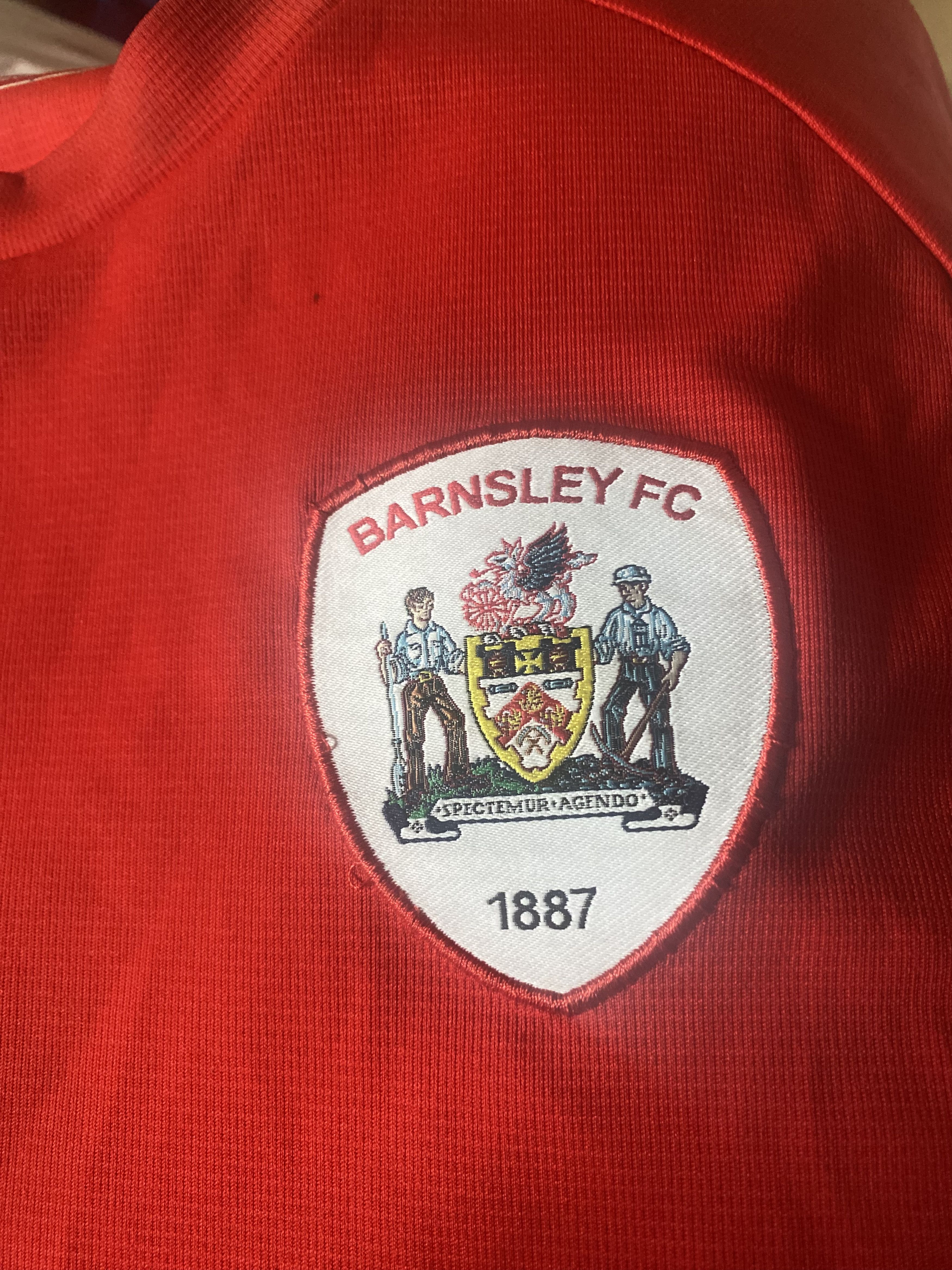 Puma BARNSLEY F.C. - 2018 - 2019 Puma - M/L - UNIQUE Size US M / EU 48-50 / 2 - 3 Thumbnail