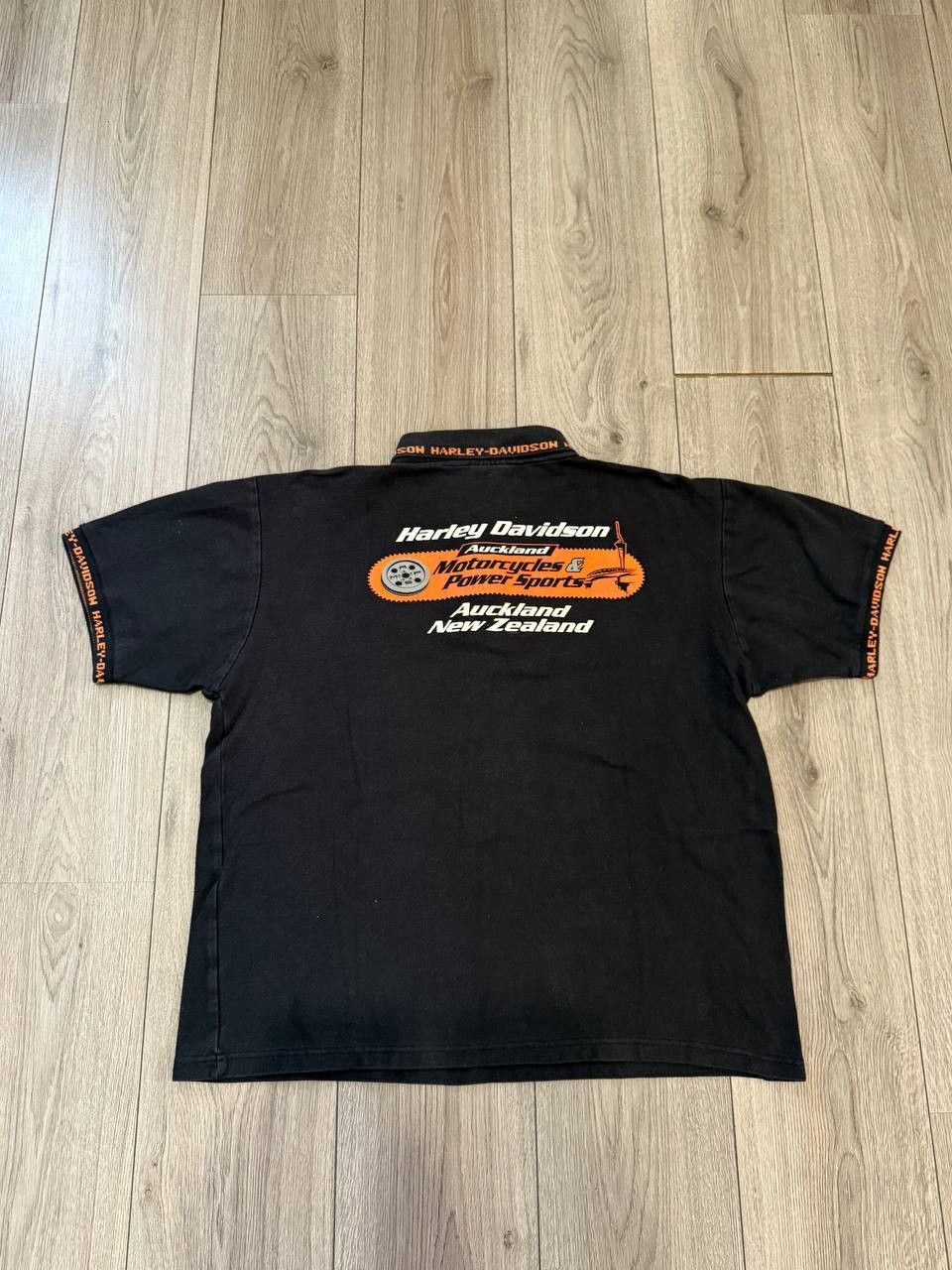Harley Davidson × Vintage Vintage Polo HARLEY DAVIDSON AUCKLAND NEW ZEALAND XL Size US XL / EU 56 / 4 - 8 Thumbnail