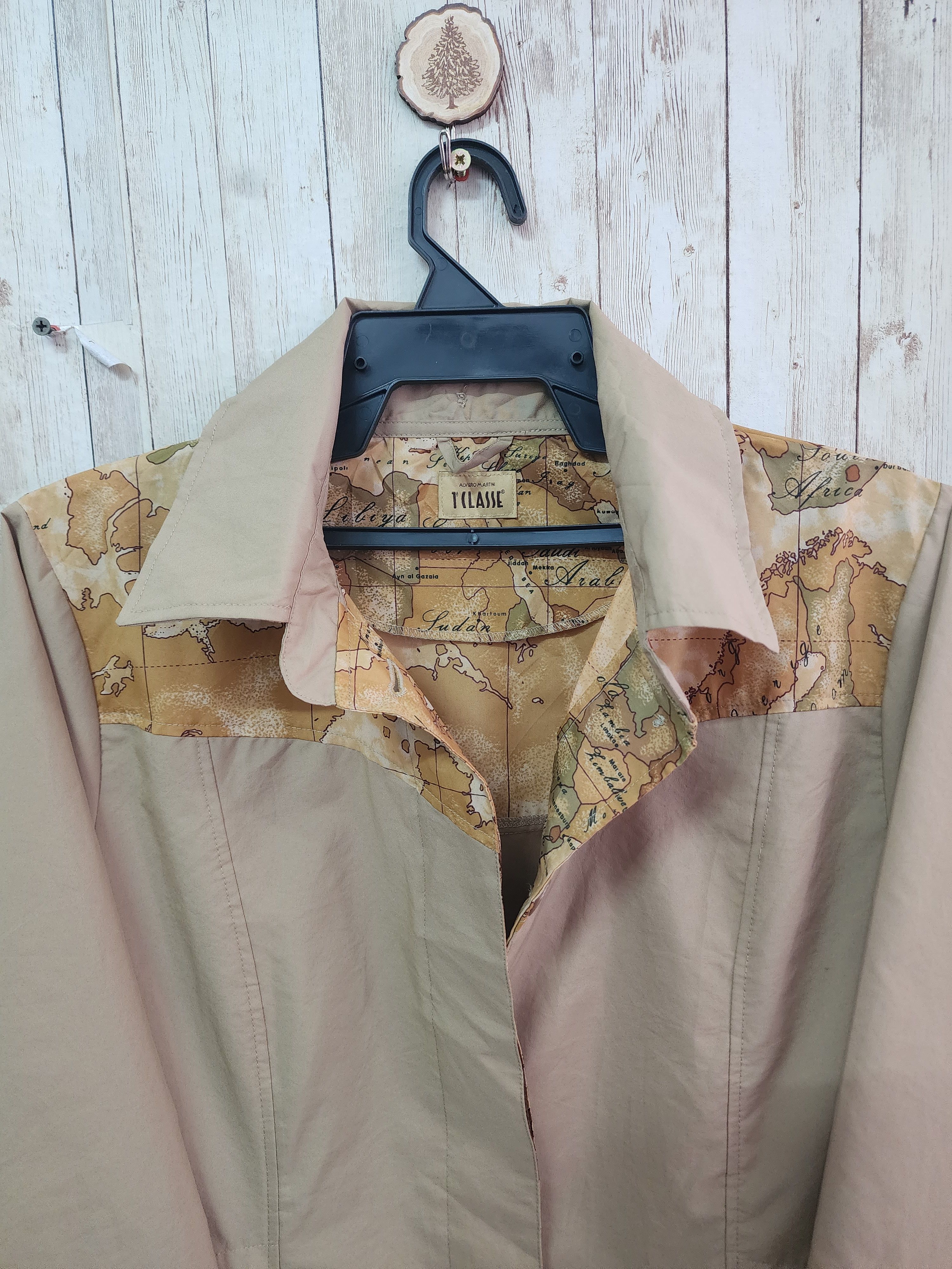 Alviero Martini Alviero Martini Button Up Shirt Hoodie Size M / US 6-8 / IT 42-44 - 8 Thumbnail