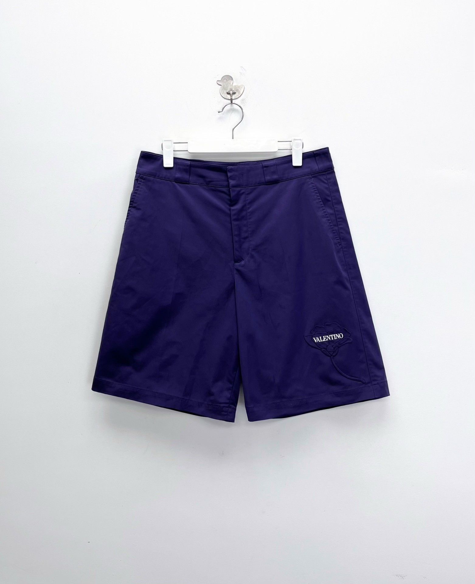 Valentino Valentino Purple Embroidered Floral Logo Shorts Size US 30 / EU 46 - 1 Thumbnail