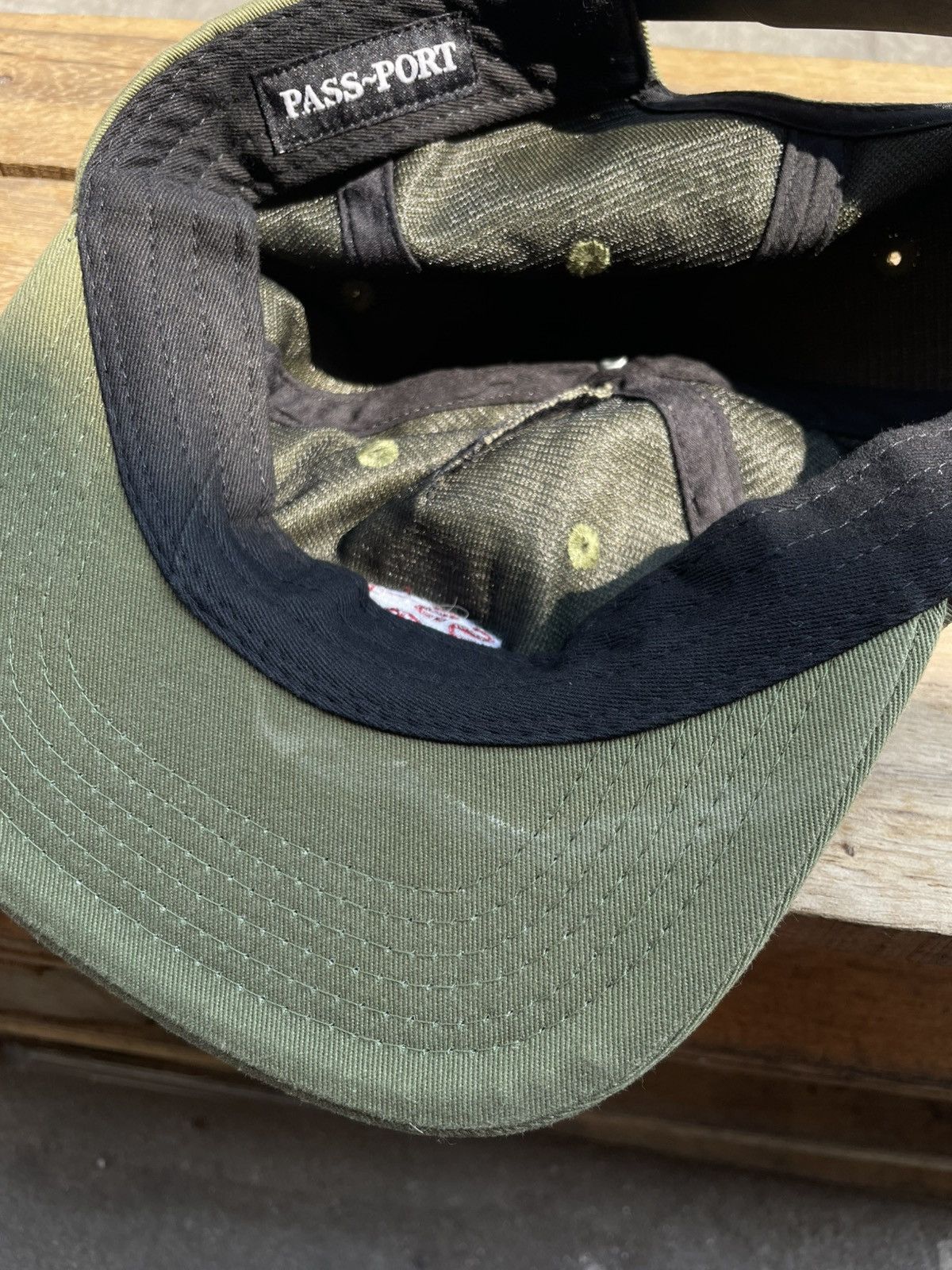Passport Passport hat crystal 5 panel olive Size ONE SIZE - 6 Thumbnail
