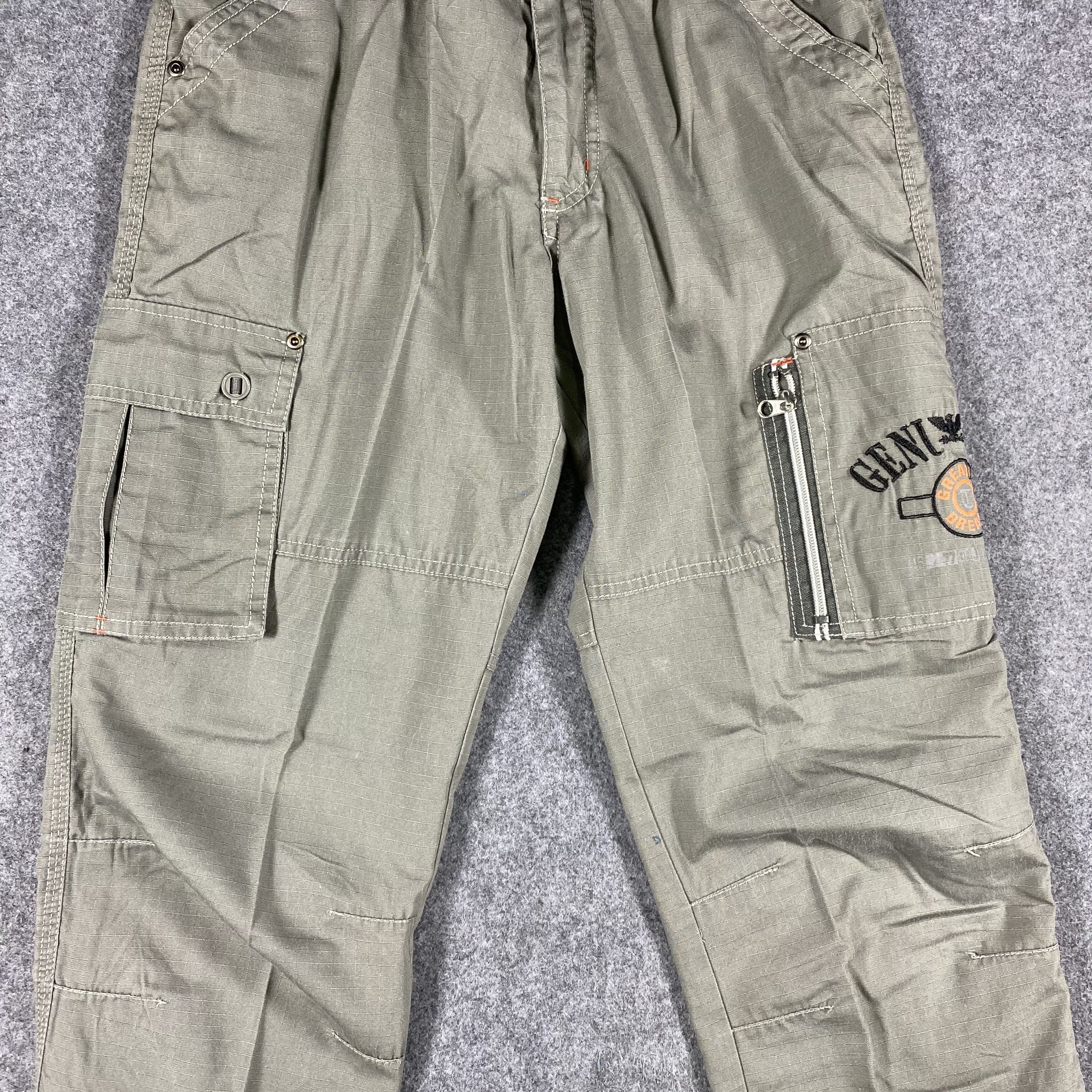 Japanese Brand Japanese Genuine Multipocket Tactical Bondage Cargo Pants Size US 26 / EU 42 - 4 Thumbnail