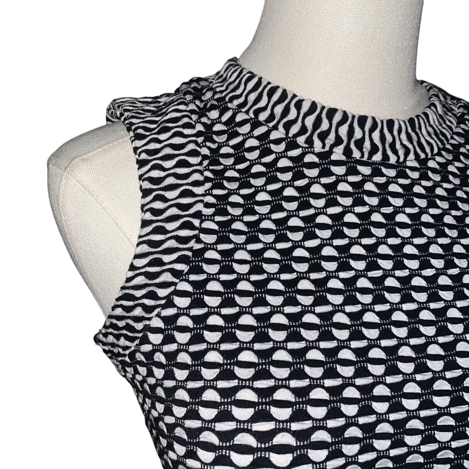 Anthropologie Anthropologie Maeve Pullover Top XS Black White Women's EUC Size XS / US 0-2 / IT 36-38 - 2 Thumbnail