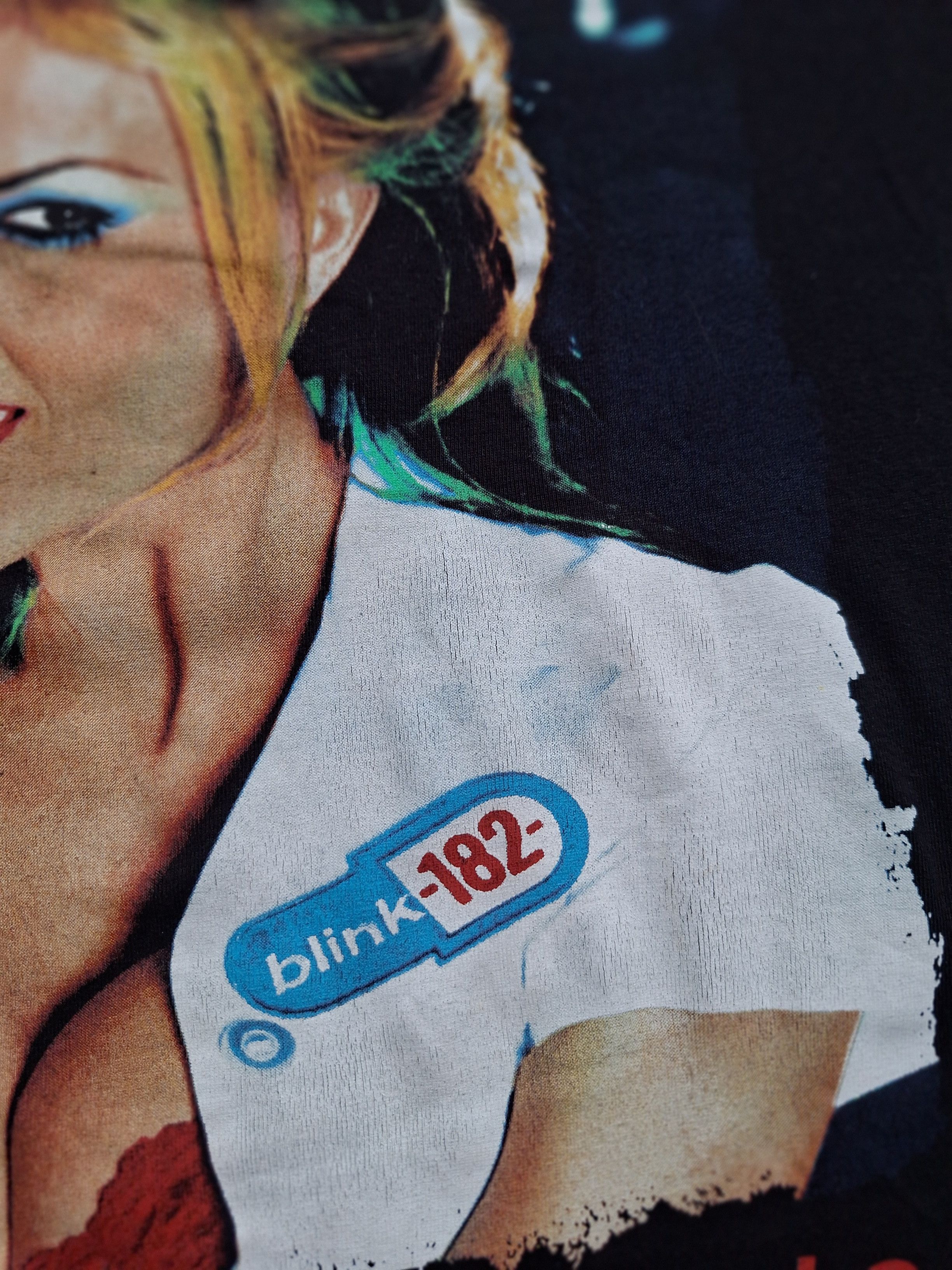 Vintage 🔥RARE🔥 Vintage Blink 182 Enema of the state album y2k tee Size US L / EU 52-54 / 3 - 5 Thumbnail