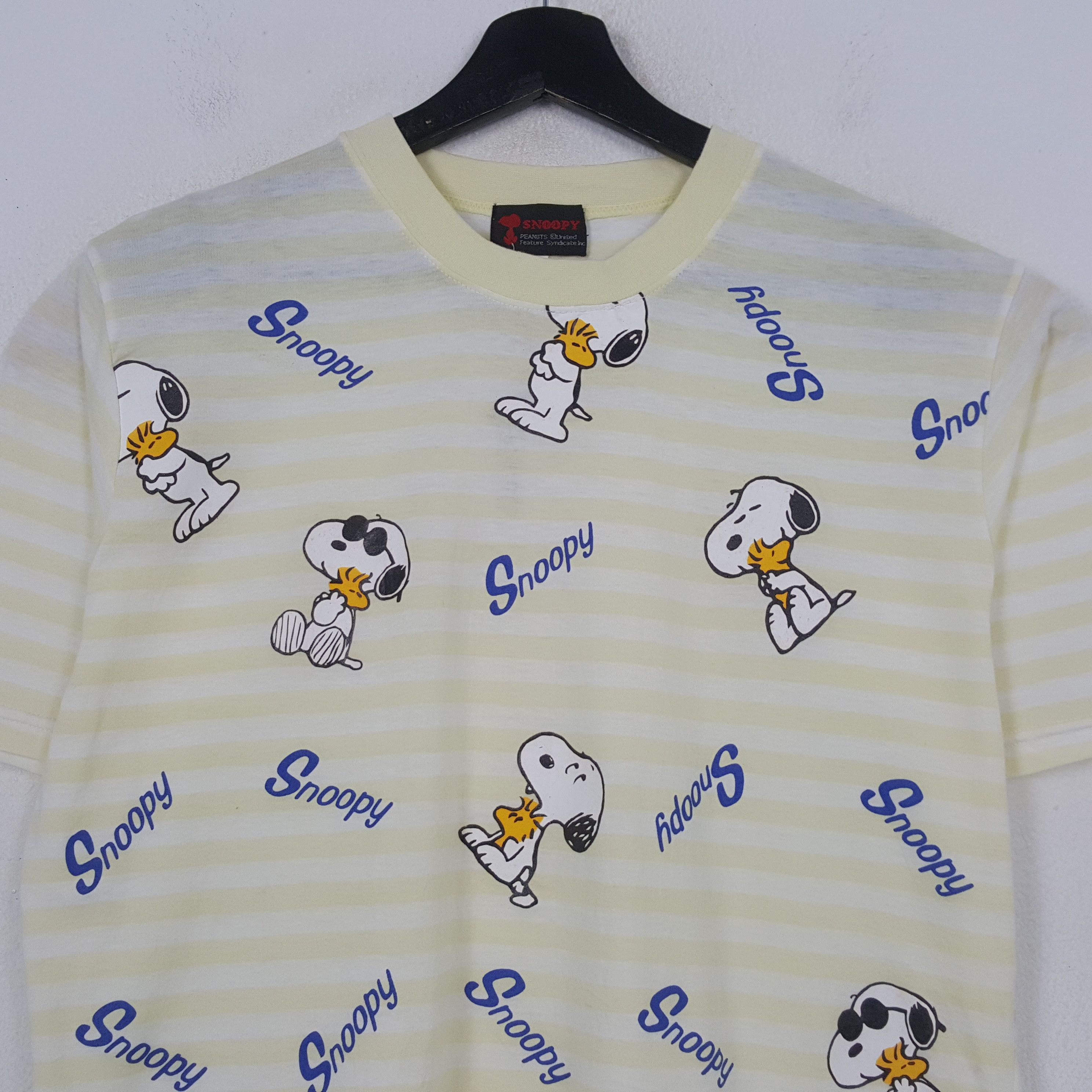 Vintage Snoopy Cartoon Streetwear Style Tshirt RR20 Size US L / EU 52-54 / 3 - 2 Thumbnail