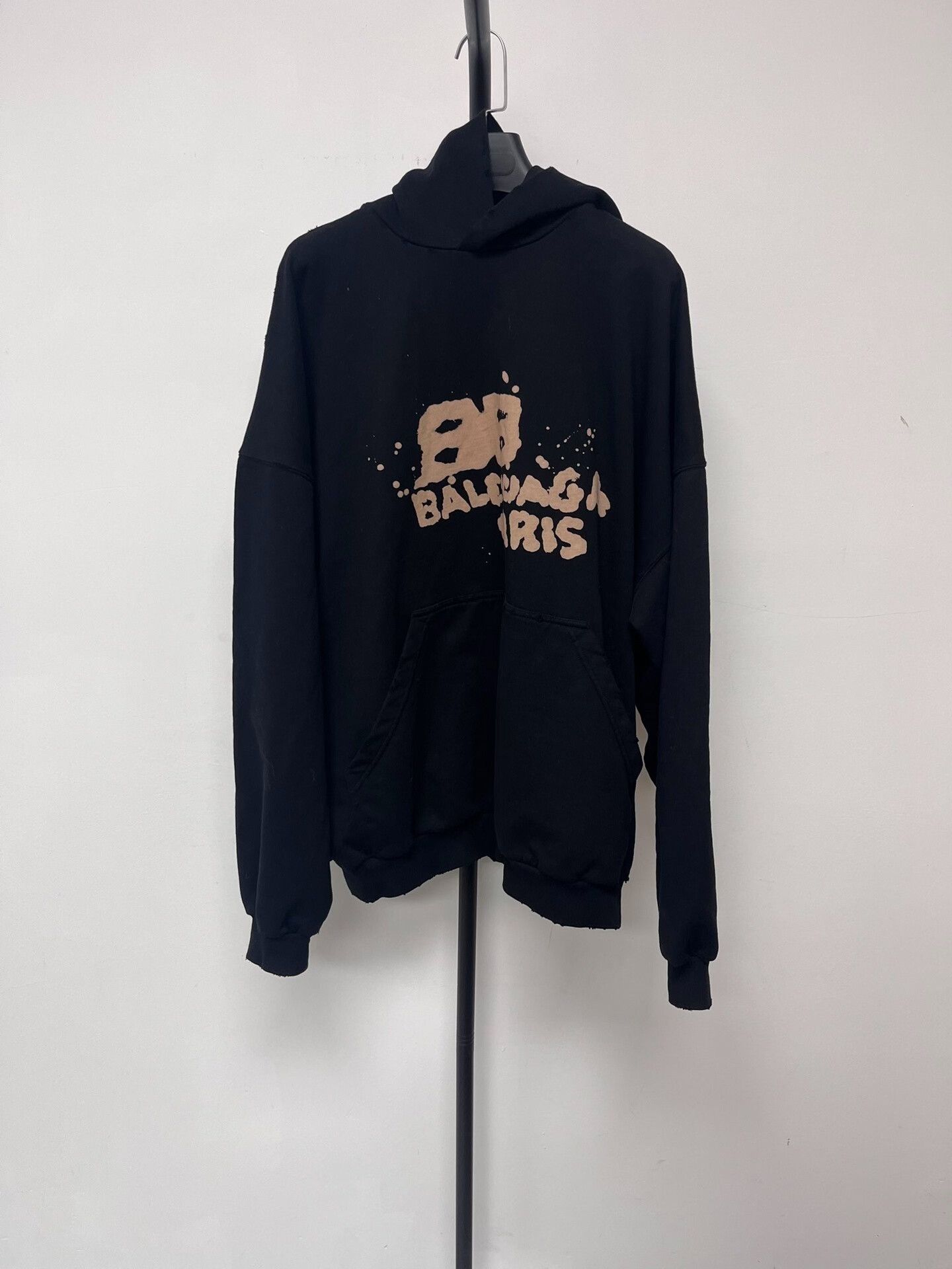 Balenciaga balenciaga logo printed hooded sweatshirt for men Size US M / EU 48-50 / 2 - 1 Thumbnail