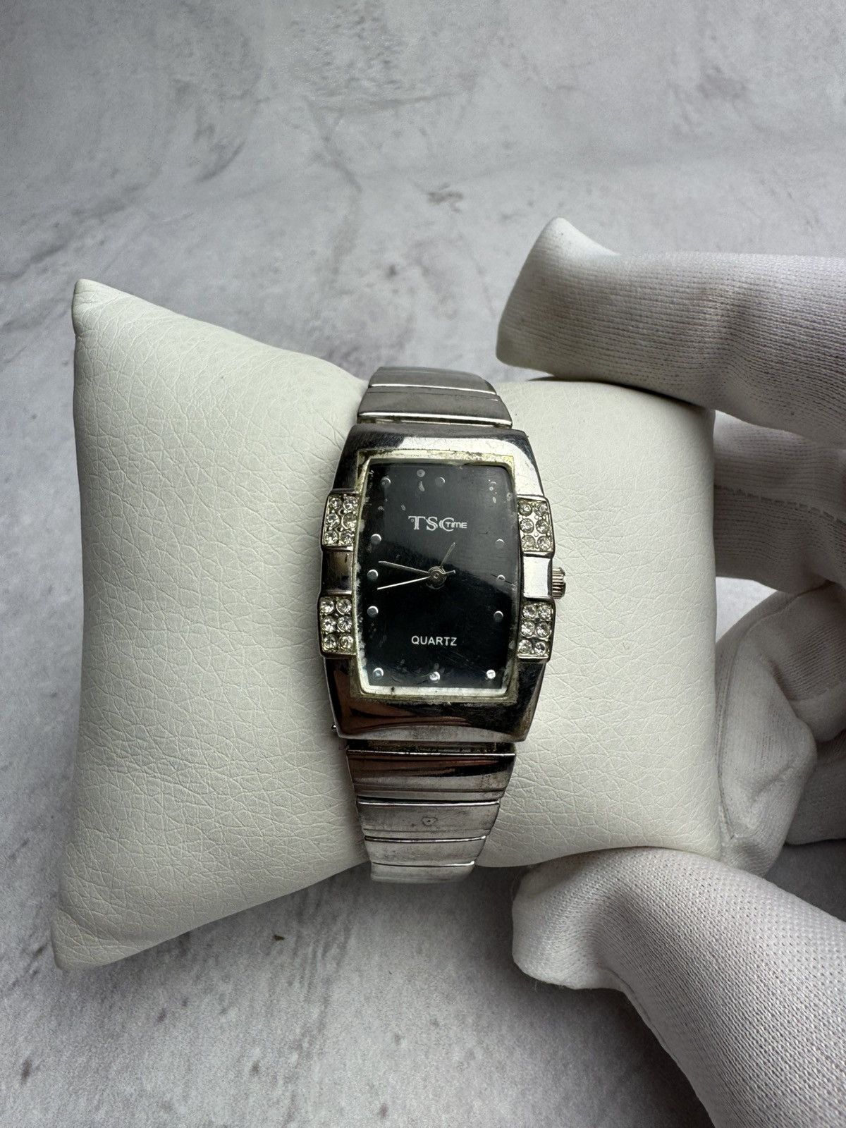 Japanese Brand × Vintage Vintage Futuristic Japanese Style Watch Size ONE SIZE - 1 Thumbnail