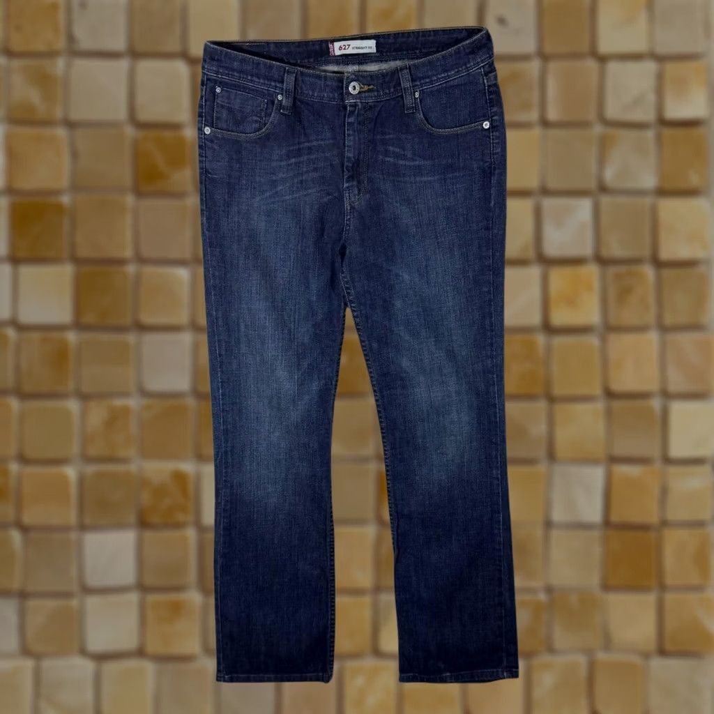 Levi's Levi's Jeans 627 Straight Denim Blue Cotton Elastane Blend 32 x 32 Womens Regular Zip Fly Button Fastening 88% Cotton 12% Elastane Size 24" / US 00 / IT 34 - 1 Thumbnail