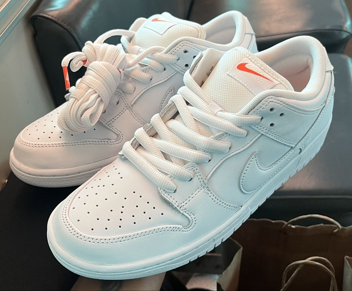 Nike NIKE SB DUNK LOW PRO Size US 9 / EU 42 - 4 Thumbnail