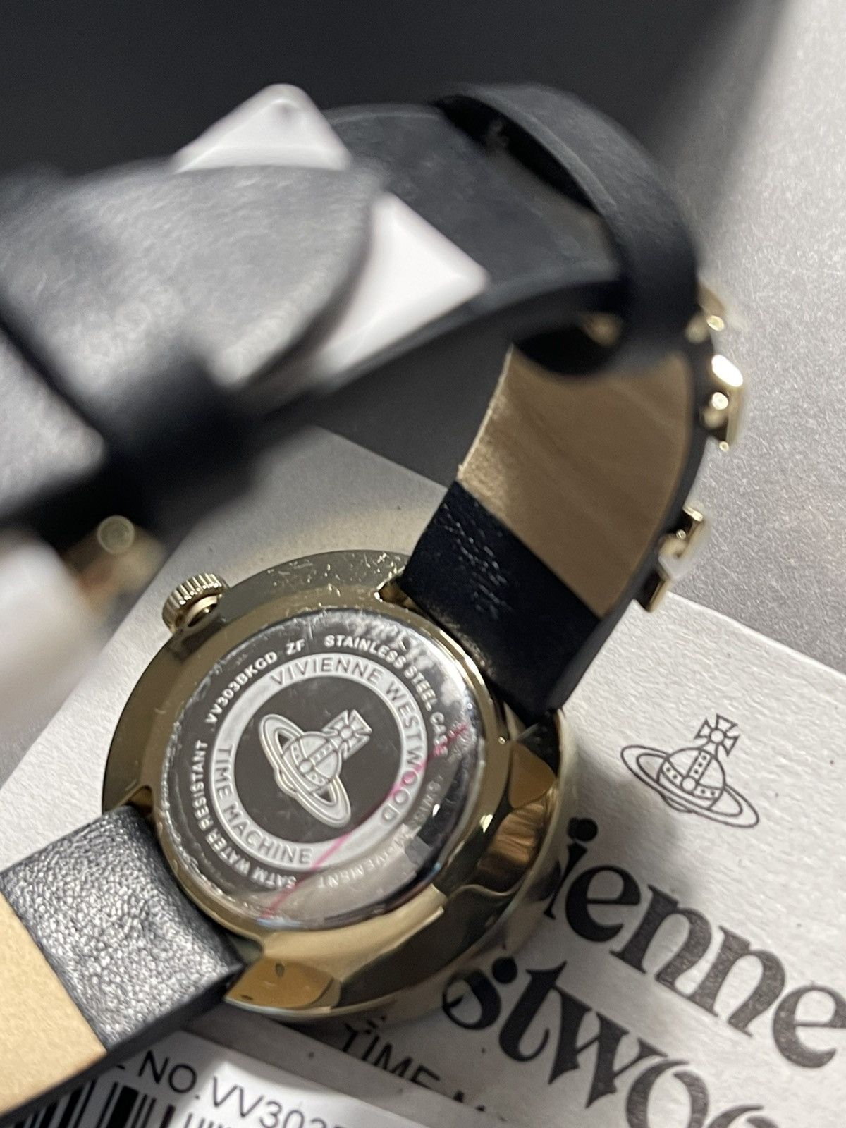 Vivienne Westwood Vivienne Westwood SEX Watch Unisex VV303BKGD Size ONE SIZE - 4 Thumbnail