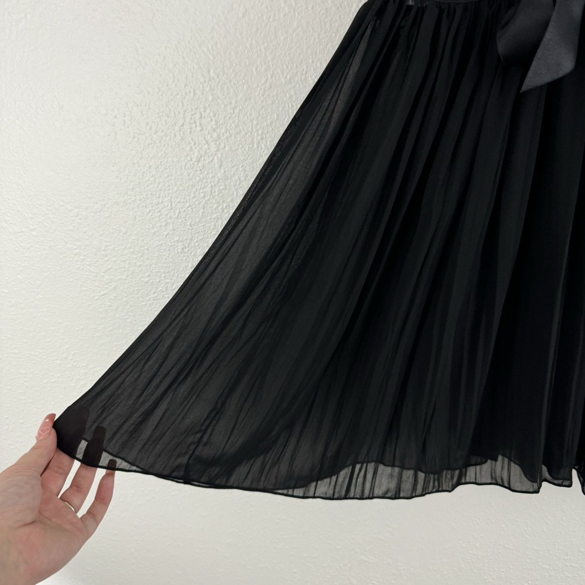 Victoria's Secret VICTORIAS SECRET Black Satin Bow Pleated Lace Babydoll Slip Size M / US 6-8 / IT 42-44 - 8 Thumbnail