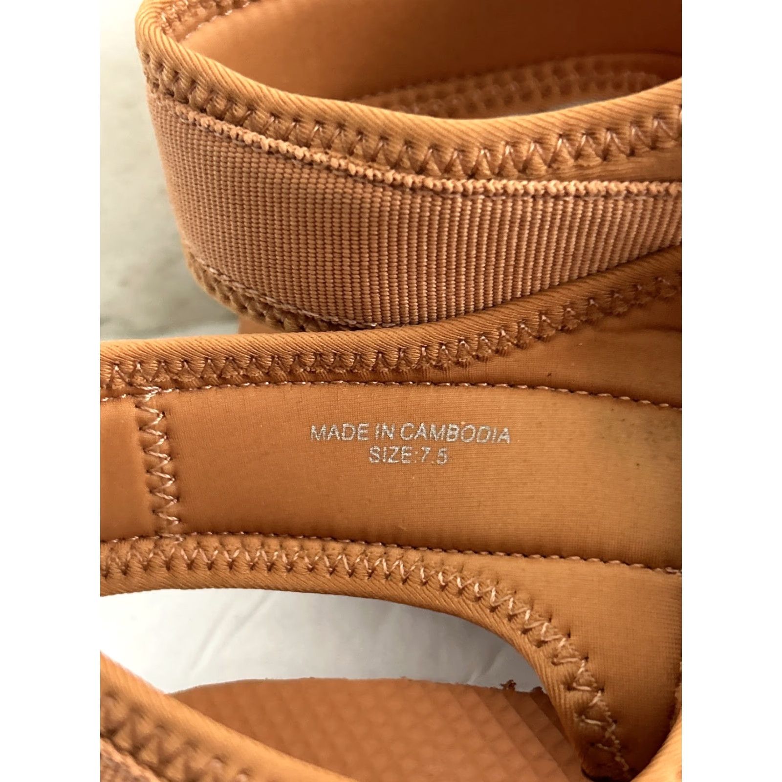 Madewell VINTAGE Madewell The Re)sourced Neoprene Jay Sandal 7.5 Sandal Women Orange 90s Bohemian City Mens? Size US 8 / IT 38 - 5 Thumbnail
