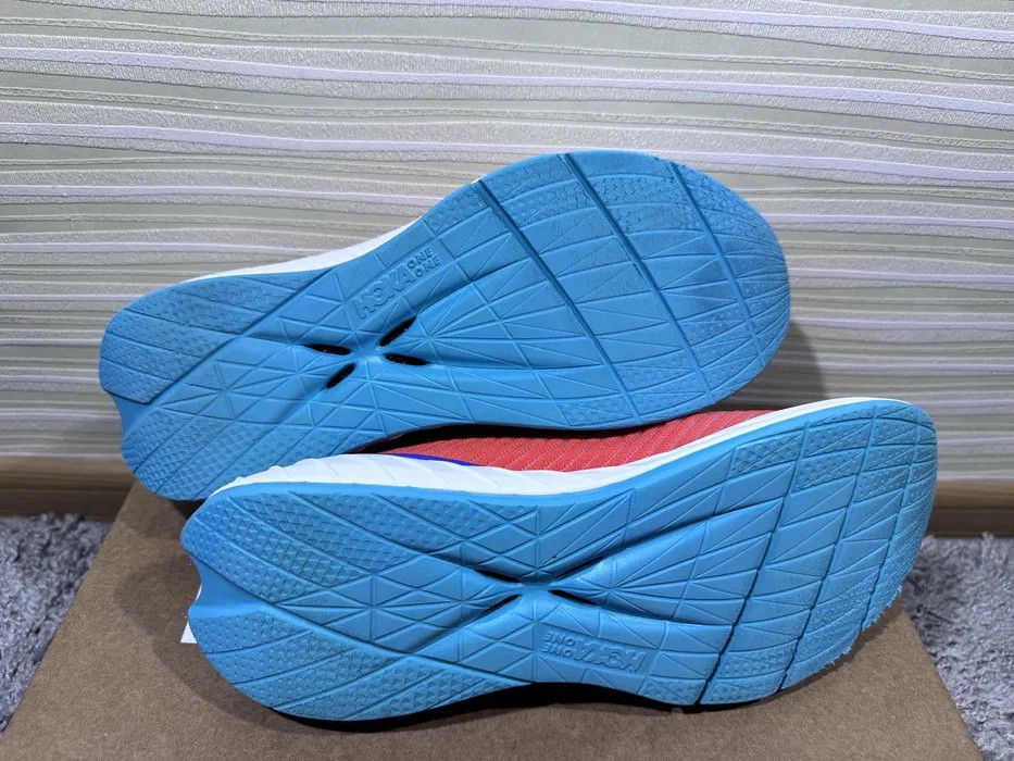 Hoka Hoka One One Carbon X 3 Size US 9.5 / IT 39.5 - 6 Thumbnail