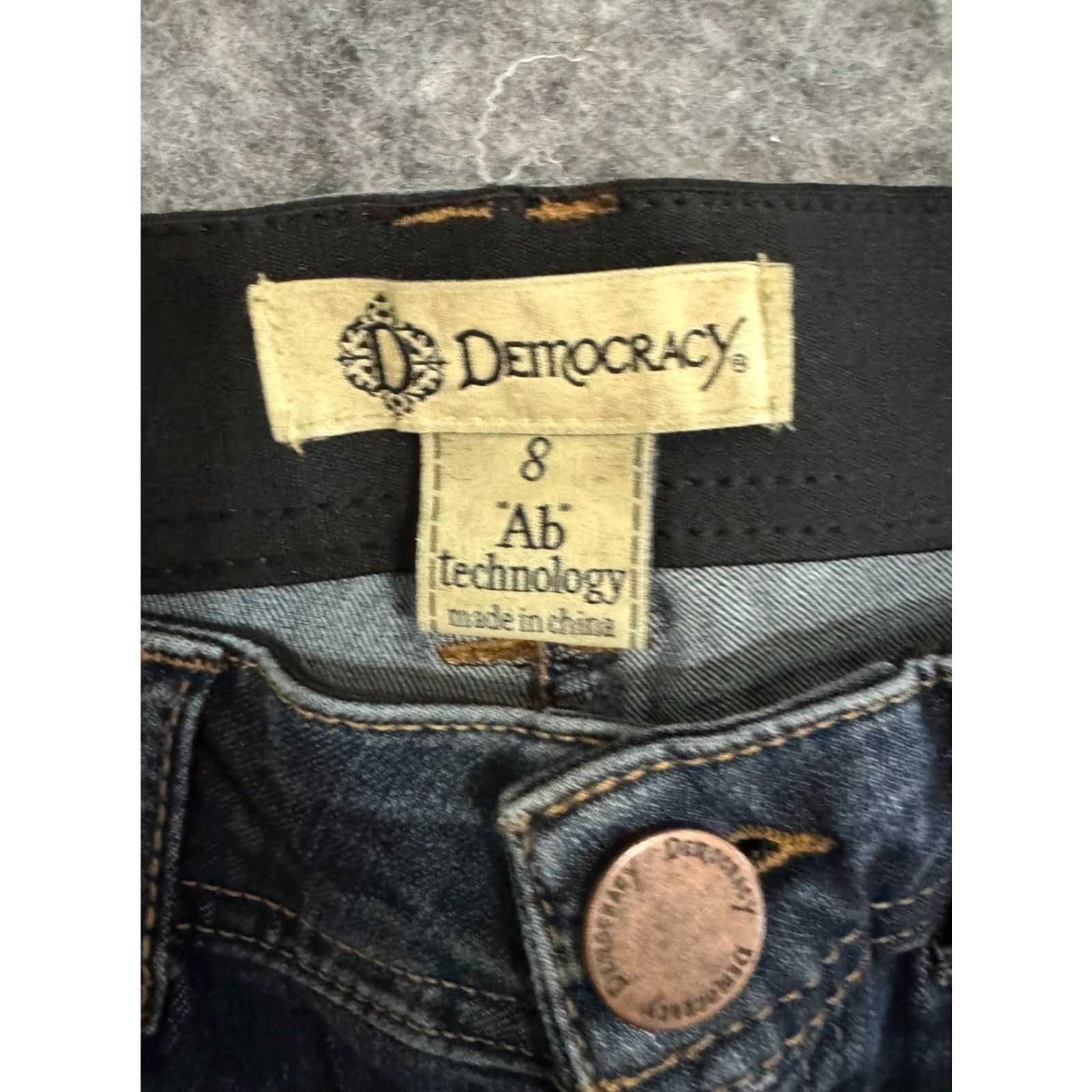 Vintage Democracy Jeans Womens 8 Blue Straight Leg Denim 5-Pocket Slimming Stretch Regular Rise Mid Blue Women Jeans Size 30" / US 8 / IT 44 - 3 Thumbnail