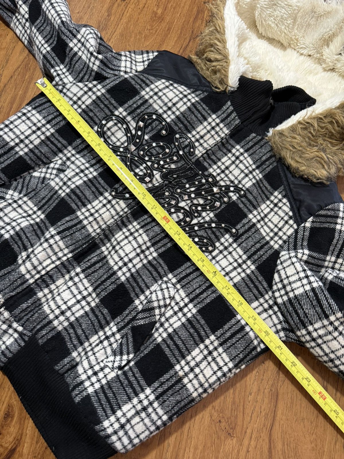 Southpole Vintage Y2K South Pole Fur Hooded Plaid Jacket Jewels Phat Size L / US 10 / IT 46 - 7 Thumbnail