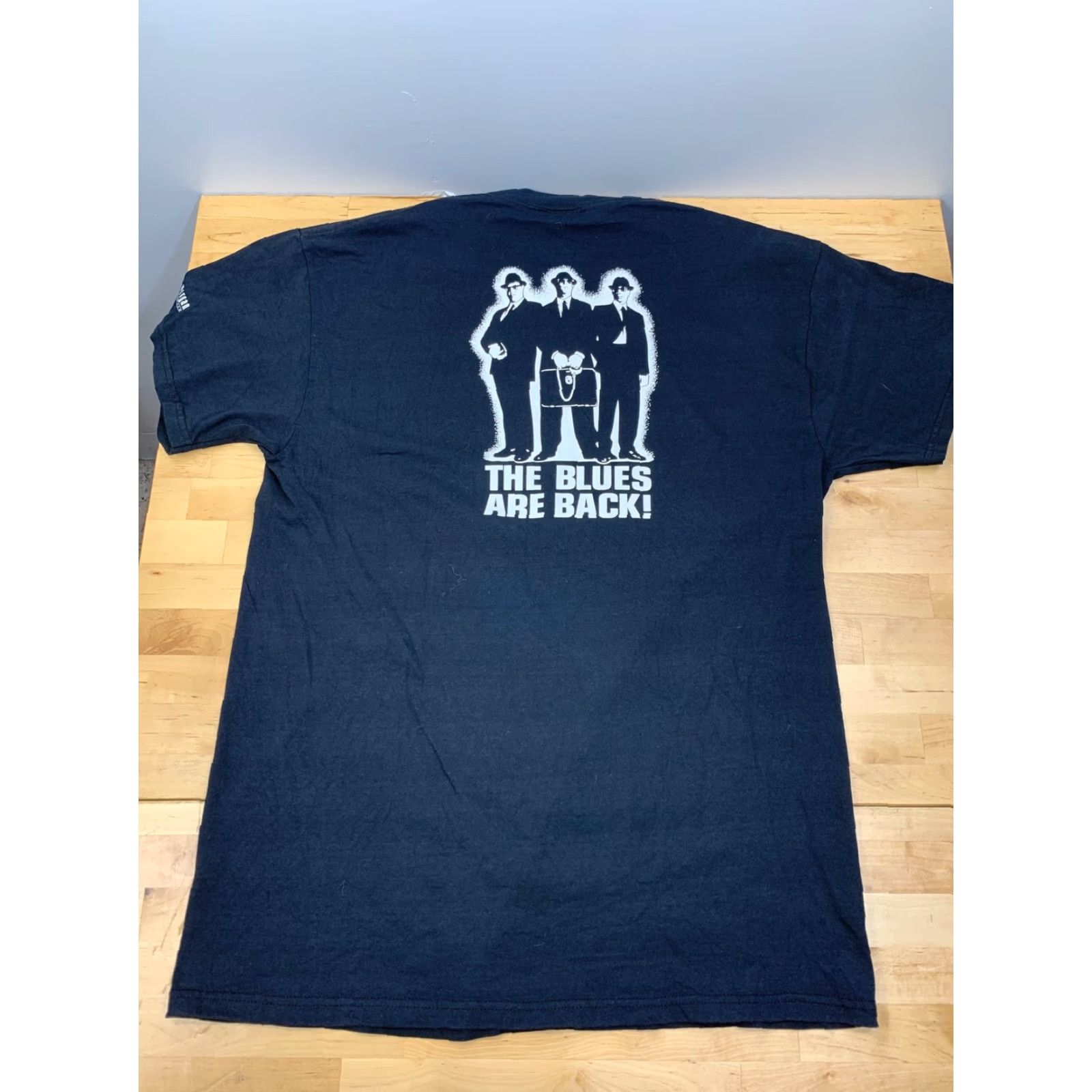 Delta VINTAGE Blues Brothers 2000 Movie Promo Black T-Shirt Delta Logo Sz L Mens 90s Shirt Short Sleeve Crew Neck Solid Vintage Size US L / EU 52-54 / 3 - 4 Thumbnail