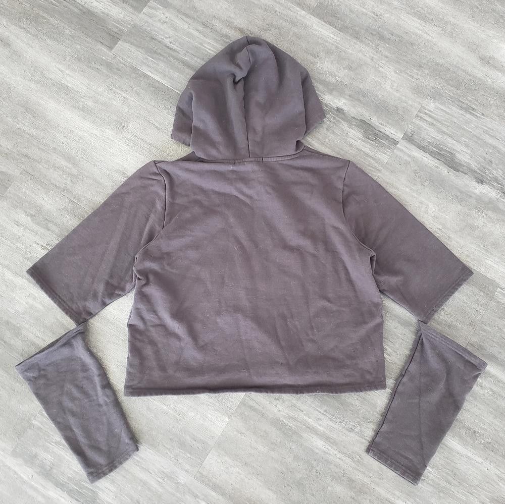 Designer Dark Grey Vinyl Icons Slit Detailed Crop Hoodie Size M / US 6-8 / IT 42-44 - 2 Thumbnail