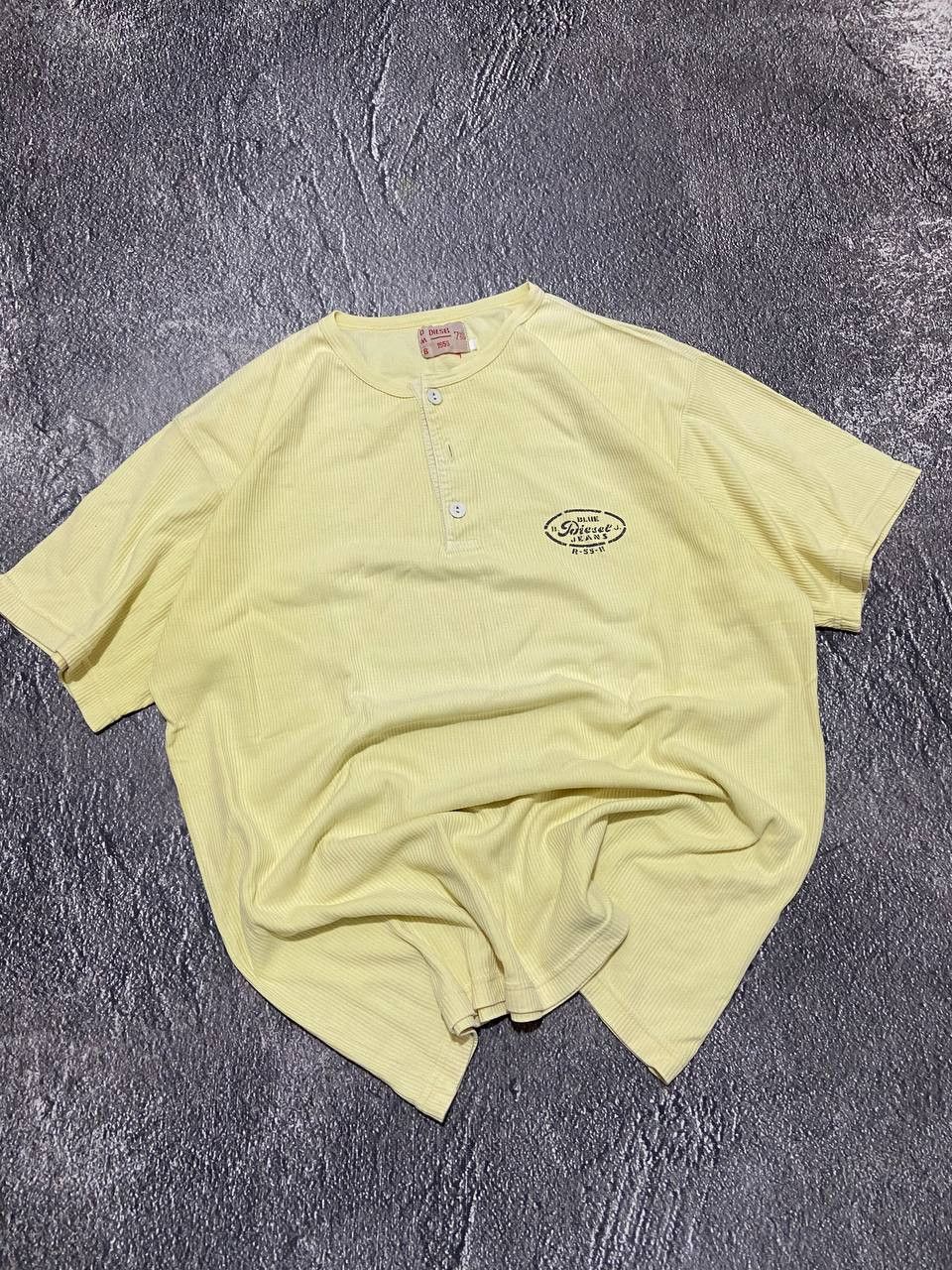 Diesel Vintage Diesel yellow t shirt Size US L / EU 52-54 / 3 - 1 Thumbnail