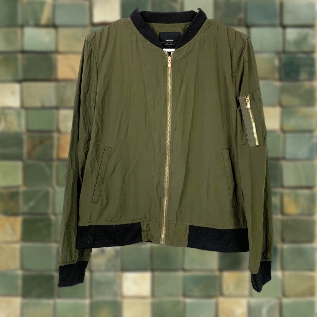 Zara Zara Bomber Jacket Army Green Black Gold Lightweight Medium Jacket Mens Fashion Casual Size M / US 6-8 / IT 42-44 - 1 Thumbnail
