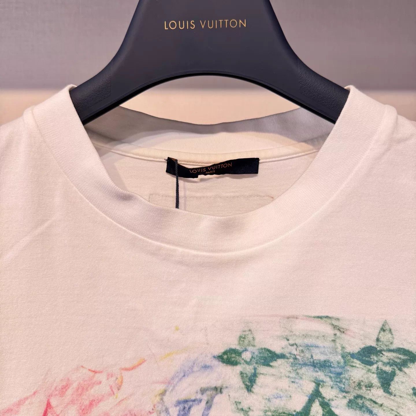 Louis Vuitton Louis Vuitton Crayon White SS Tee L NEW Size US L / EU 52-54 / 3 - 3 Thumbnail